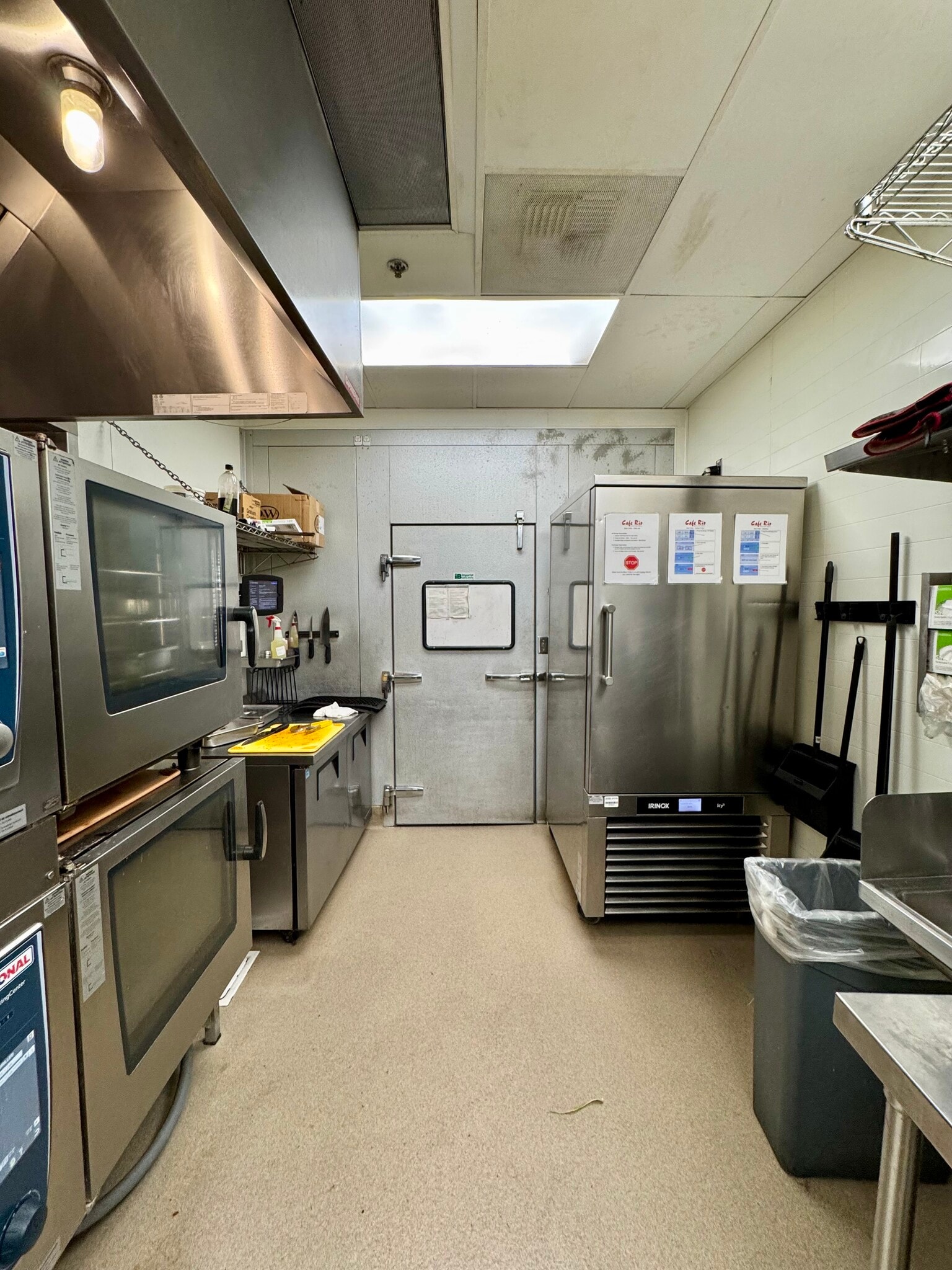 595 N Moorpark Rd, Thousand Oaks, CA for Rent