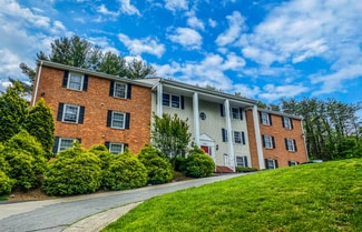 Roanoke, VA Apartments - 4622 Grandin Rd