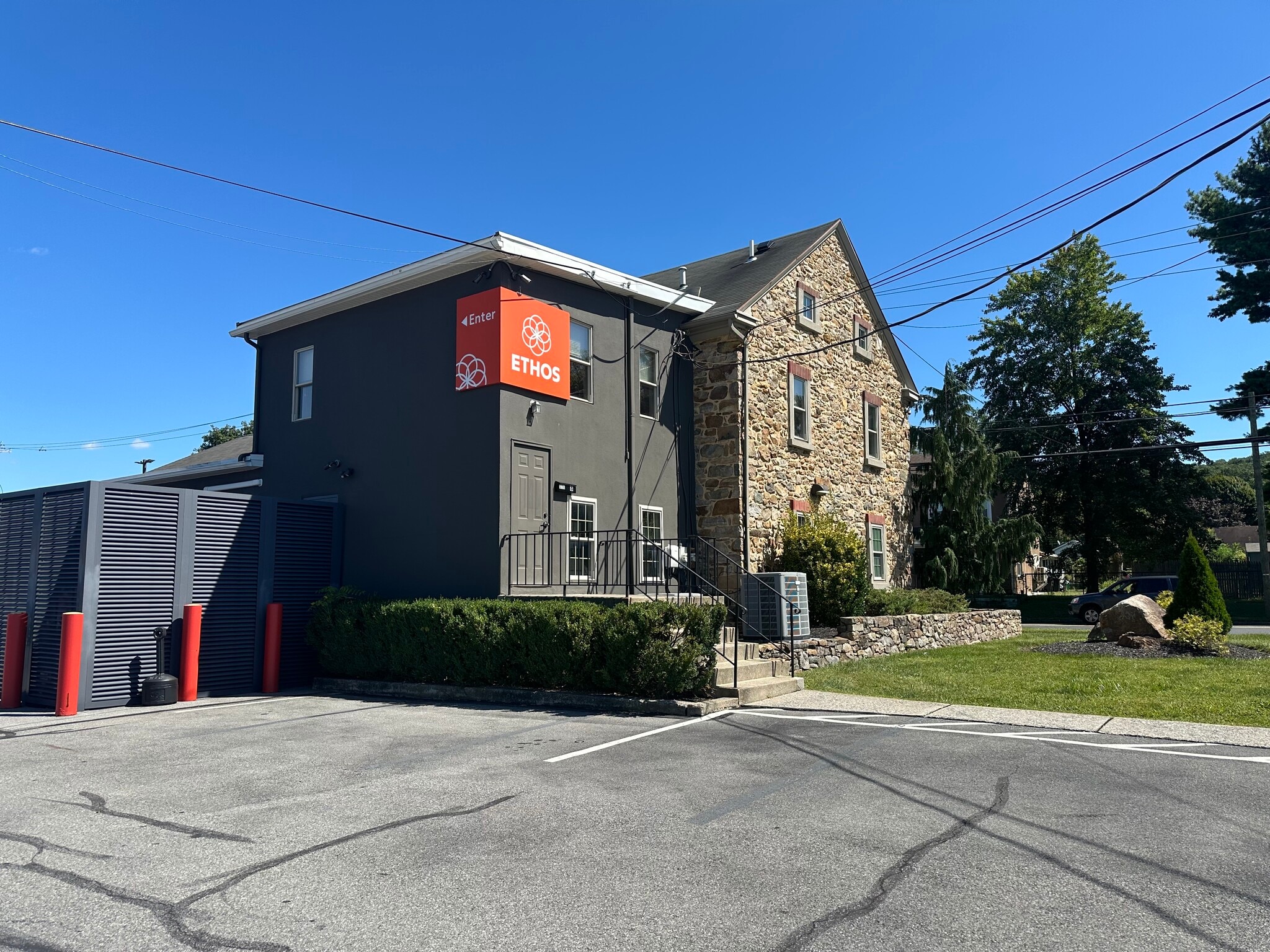 2733 W Emmaus Ave, Allentown, PA for Rent