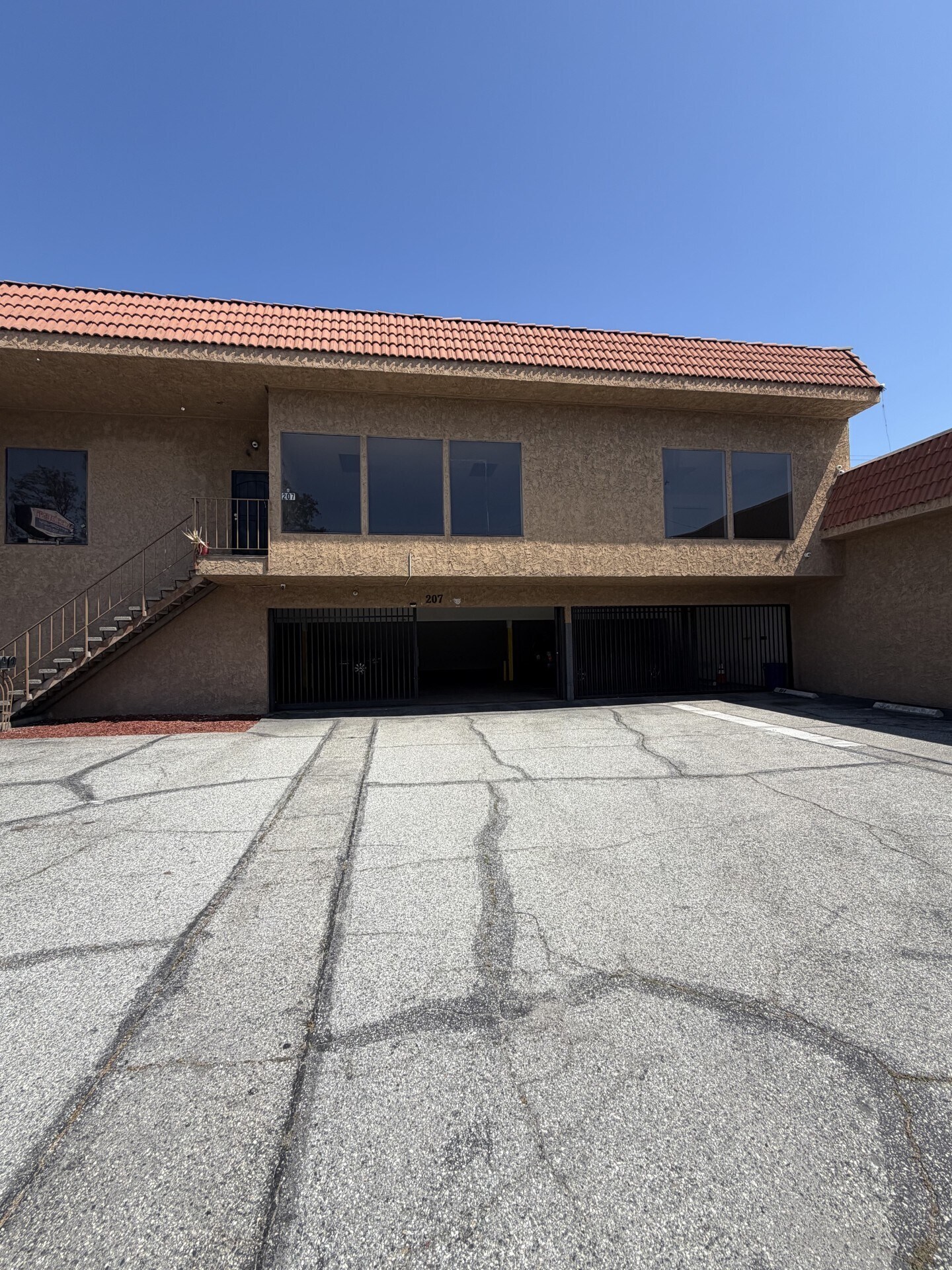 207-209 E Pomona Blvd, Monterey Park, CA for Rent