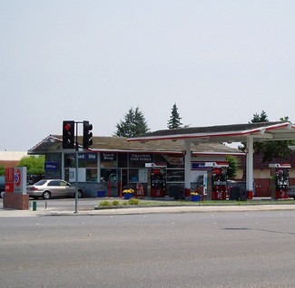 Cupertino, CA Service Station - 10490 S De Anza Blvd