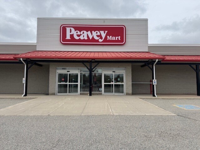 2954 Ontario St, Perth East, ON for Rent