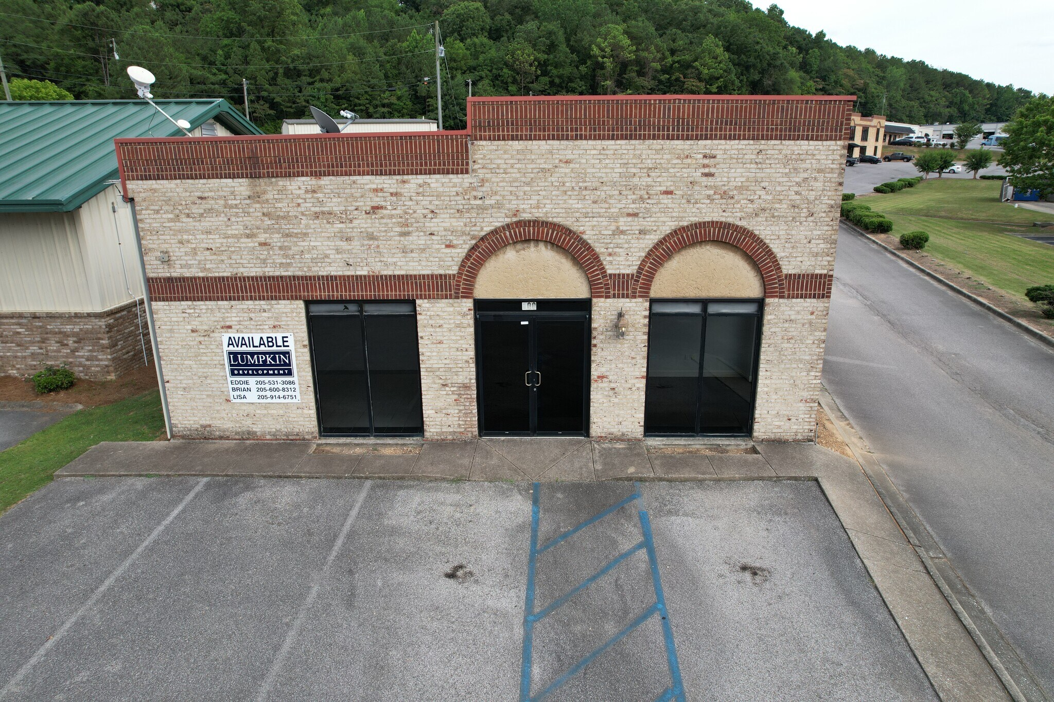 100 Yeager Pky, Pelham, AL for Rent