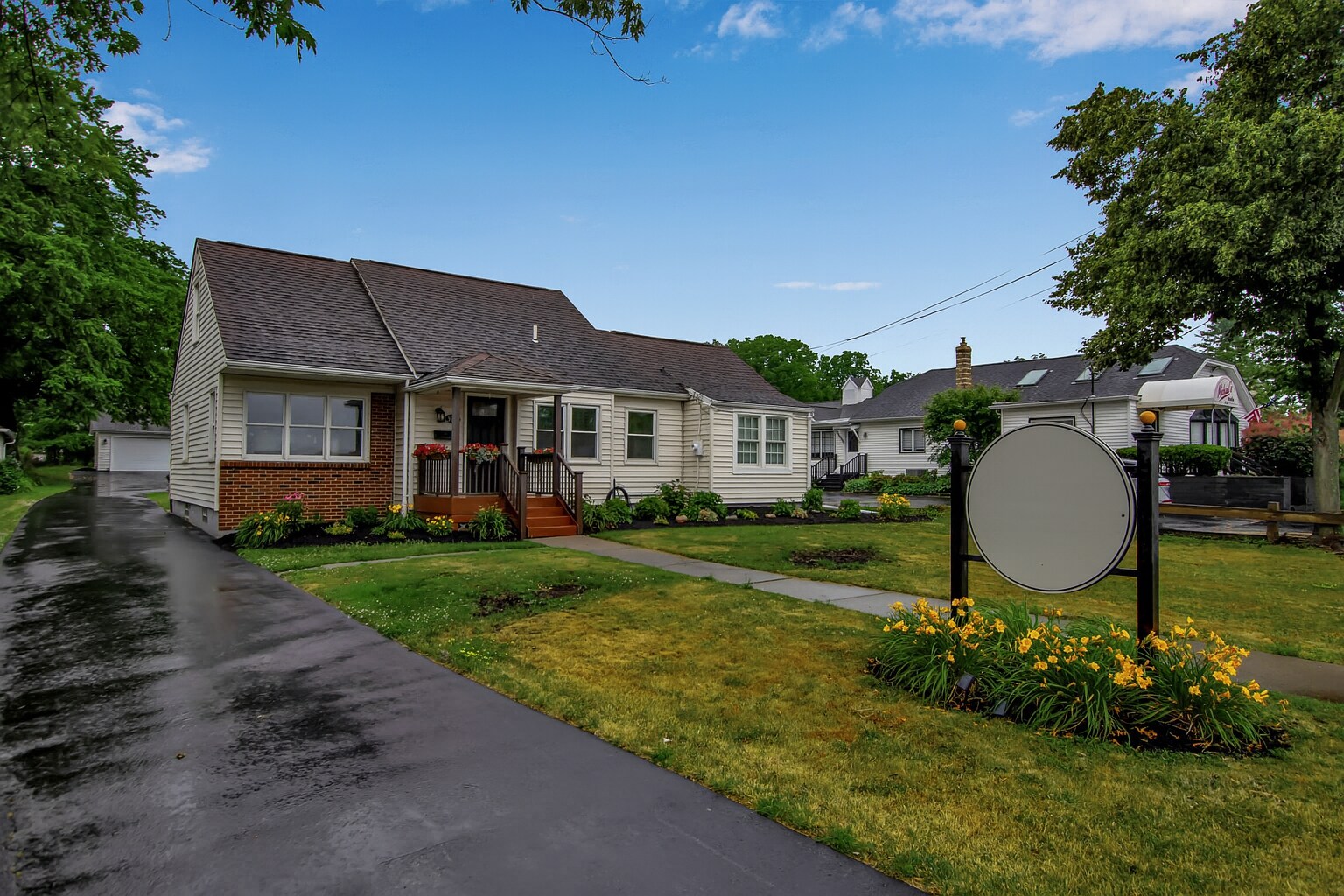 3925 N Buffalo St, Orchard Park, NY for Sale