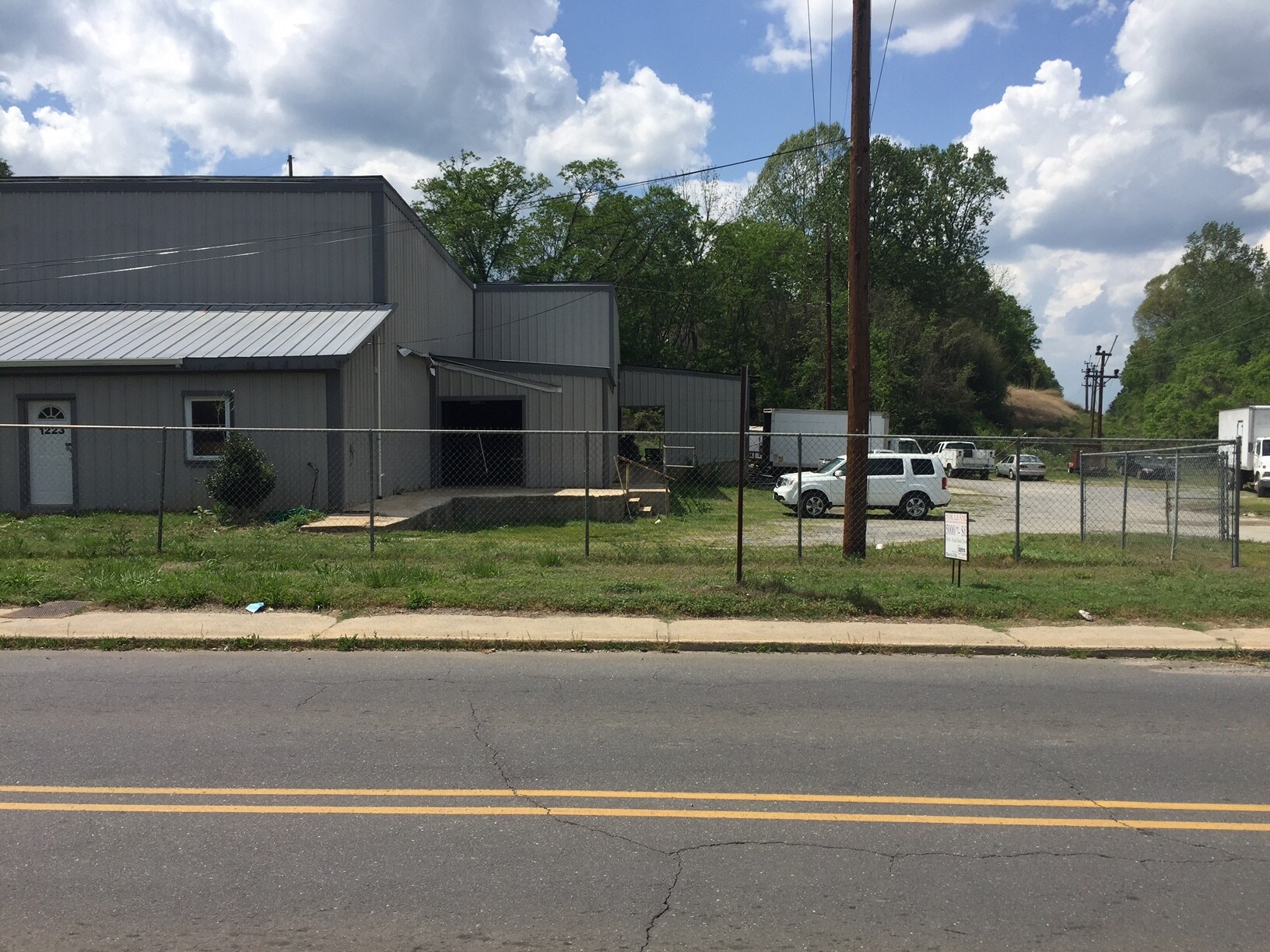 1223 S Marietta St Gastonia, NC 28054 Industrial Property for Sale on