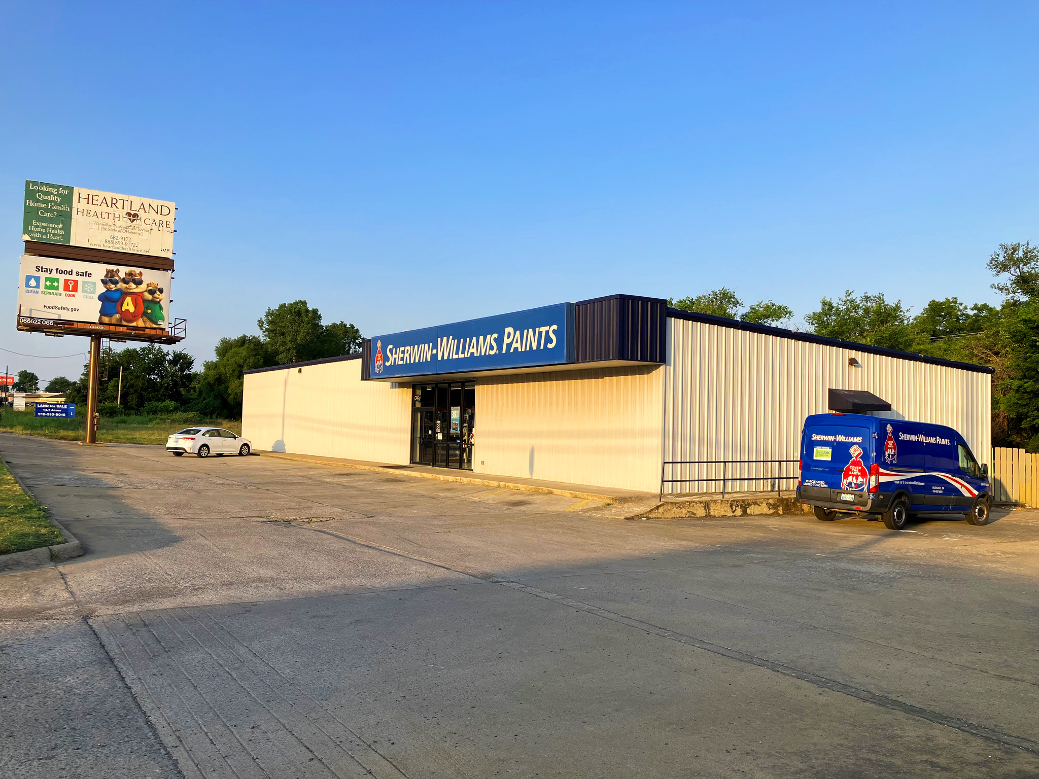 1821 N York St, Muskogee, OK for Sale