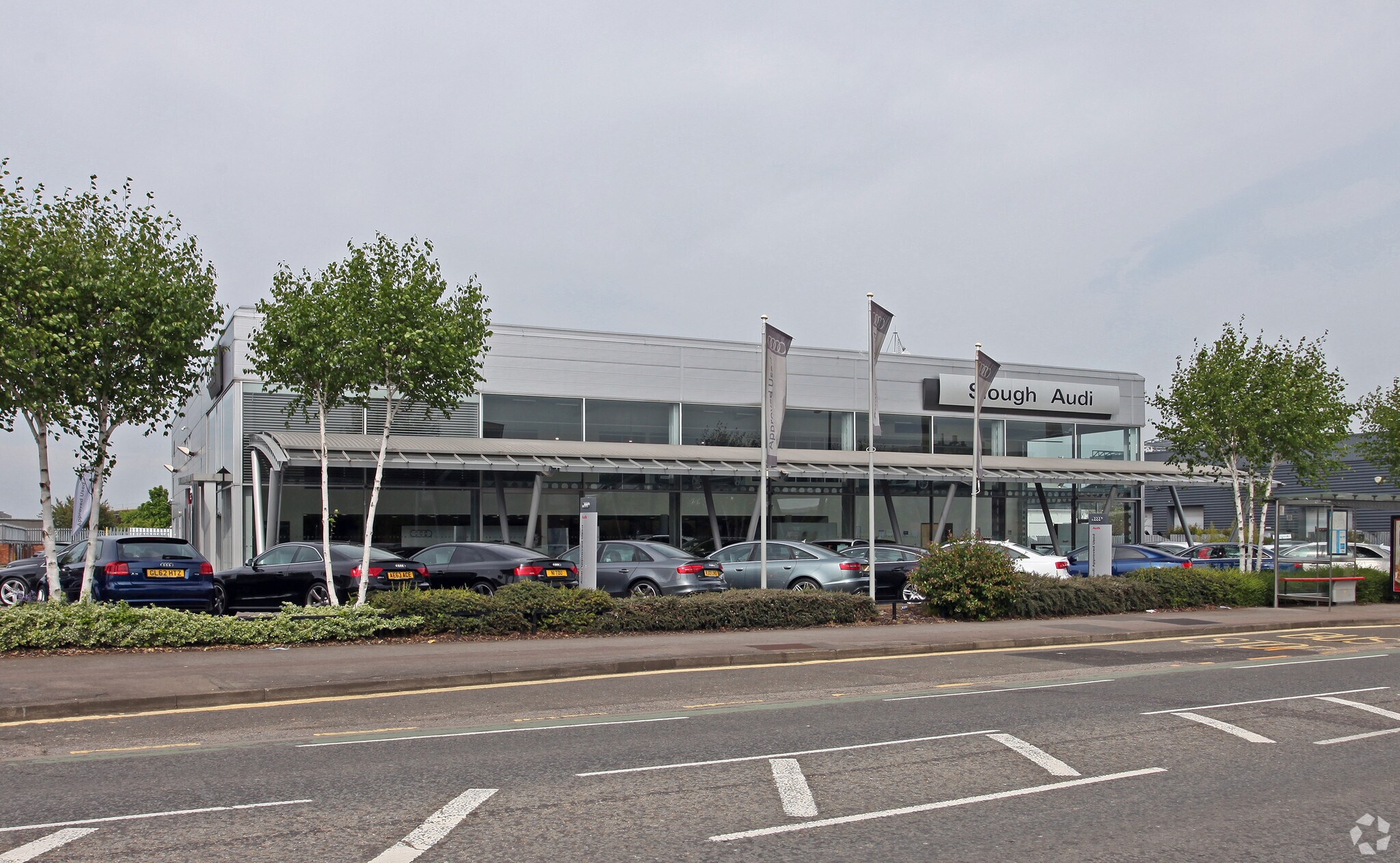 756 Dover Rd, Slough, BKS for Rent