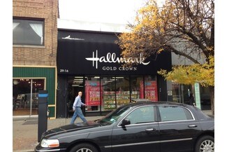 Astoria, NY Storefront - 2916 Ditmars Blvd