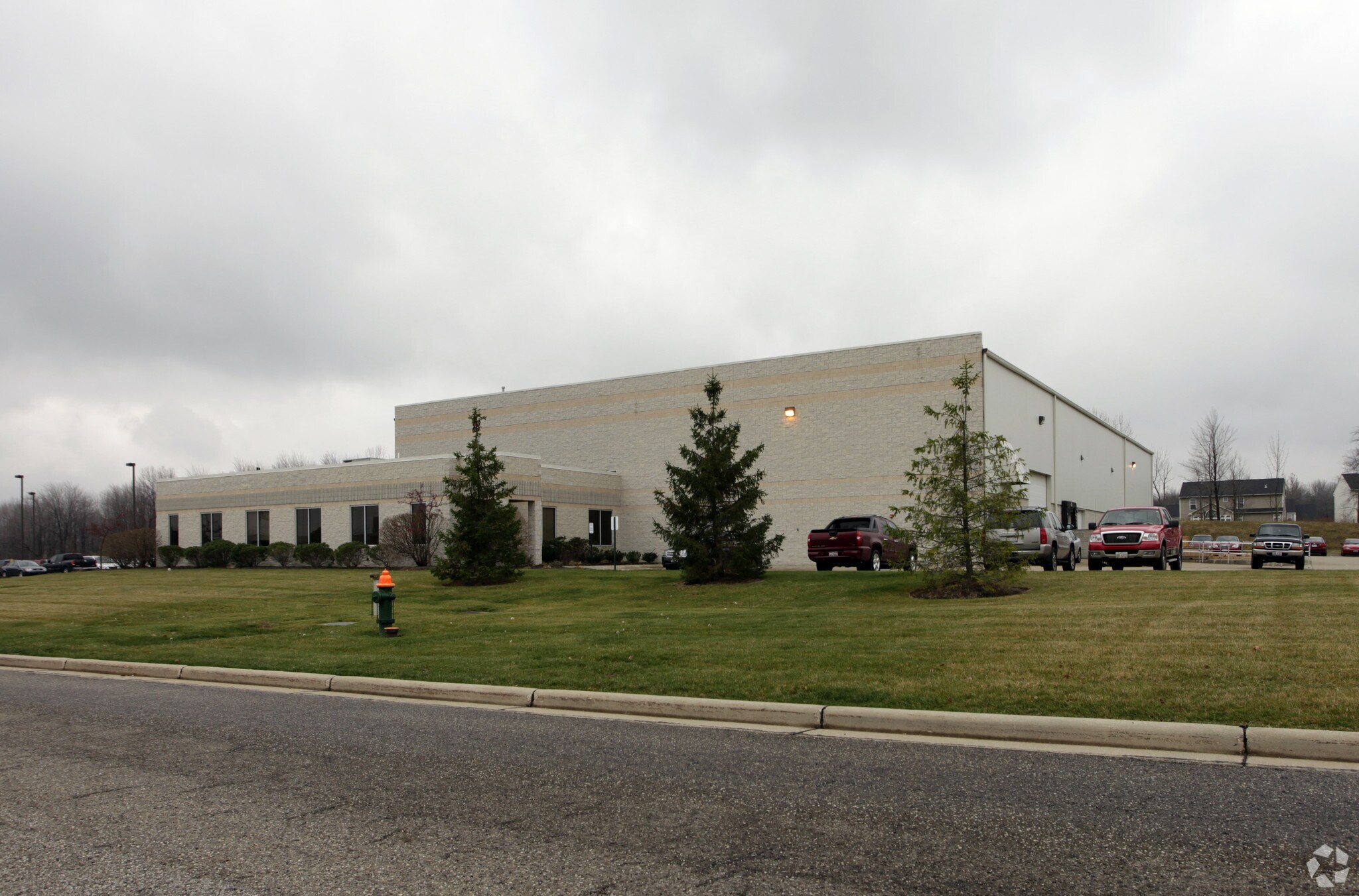 1910 Summit Commerce Park Twinsburg, OH 44087 Industrial Property for