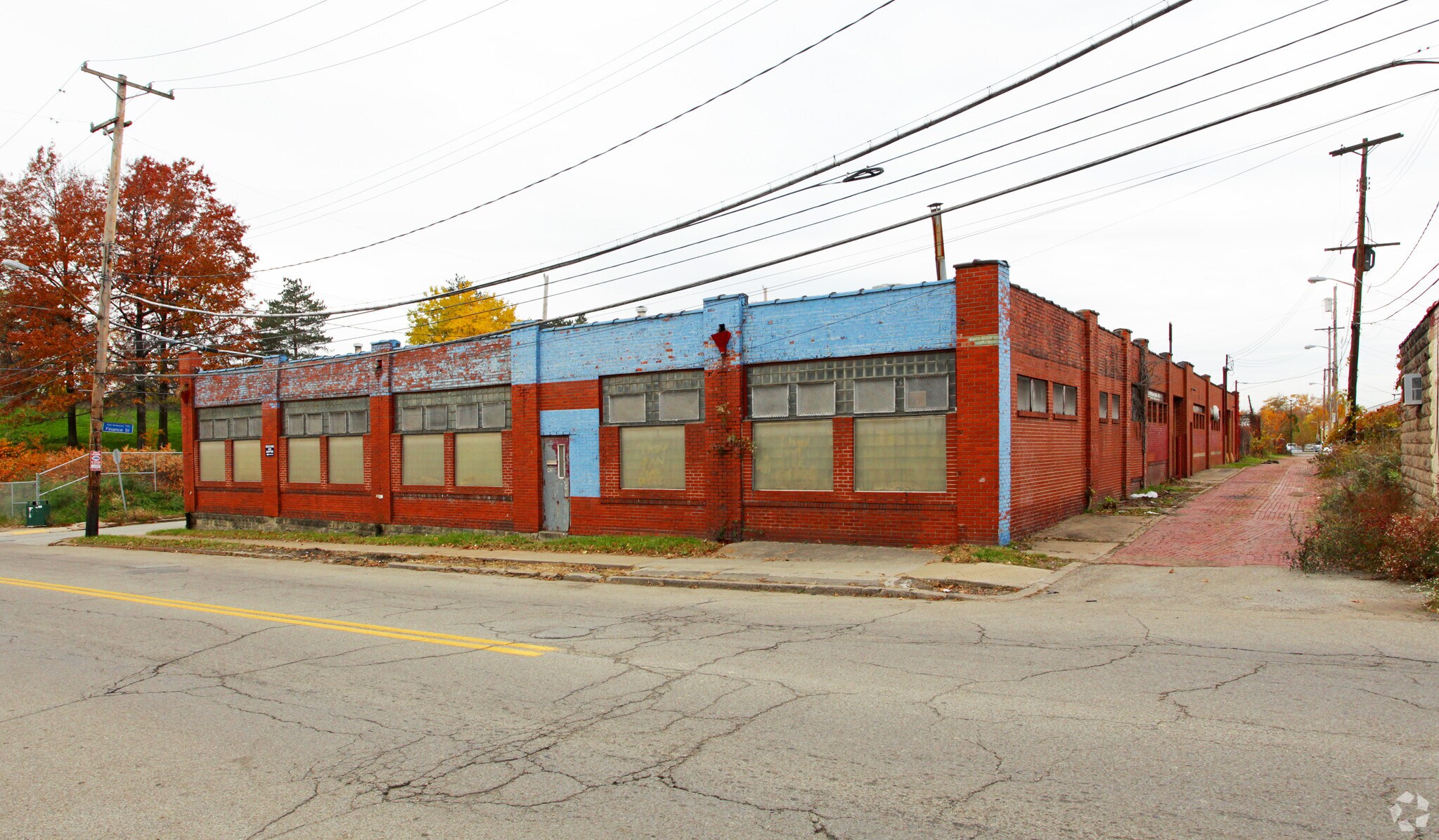 421 N Braddock Ave Pittsburgh, PA 15208 Industrial Property for Sale