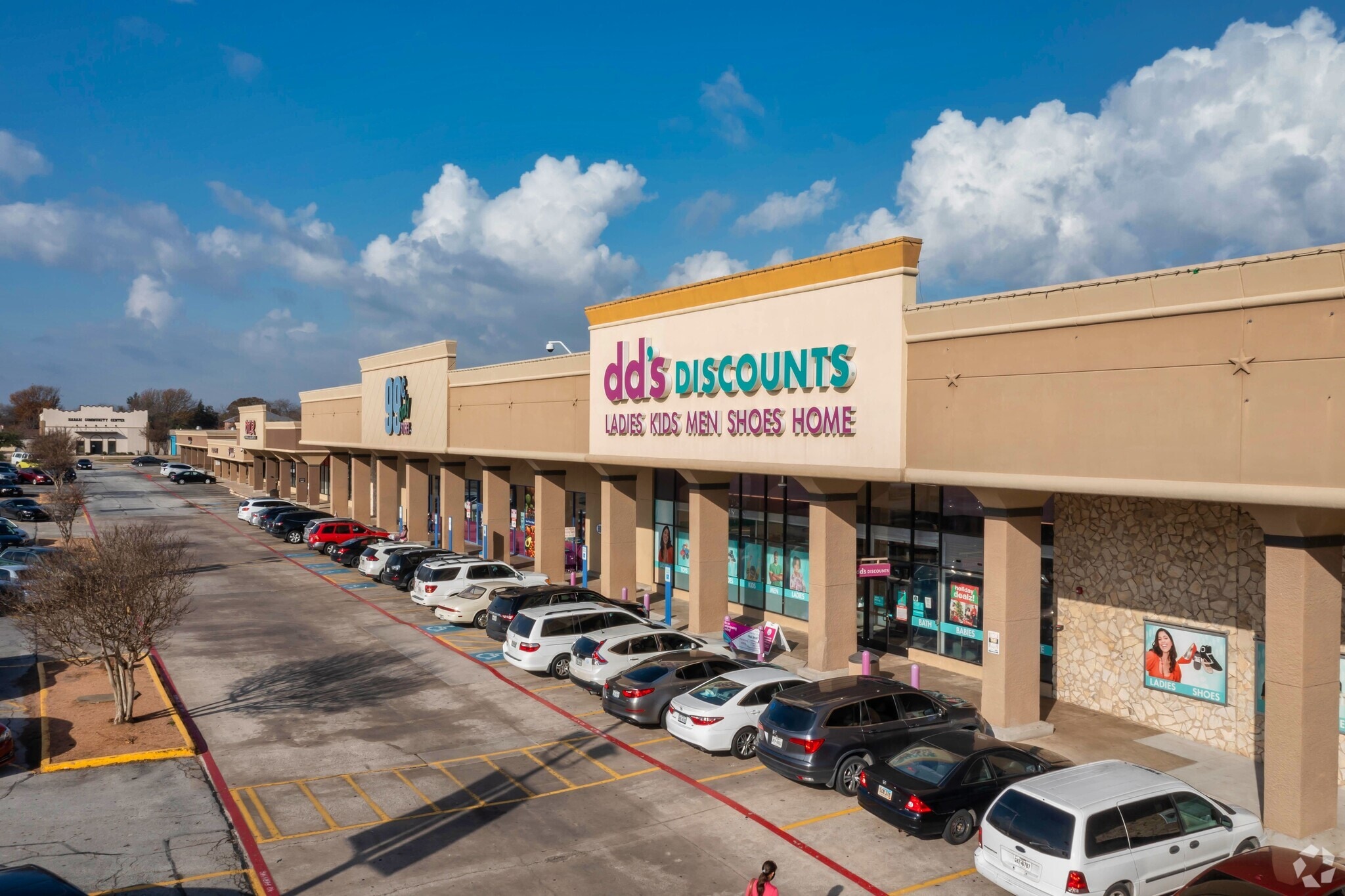 1413-1529 W Buckingham Rd, Garland, TX for Rent