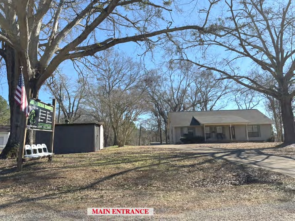 230 Summer Dale Ln, Lincoln, AL for Sale
