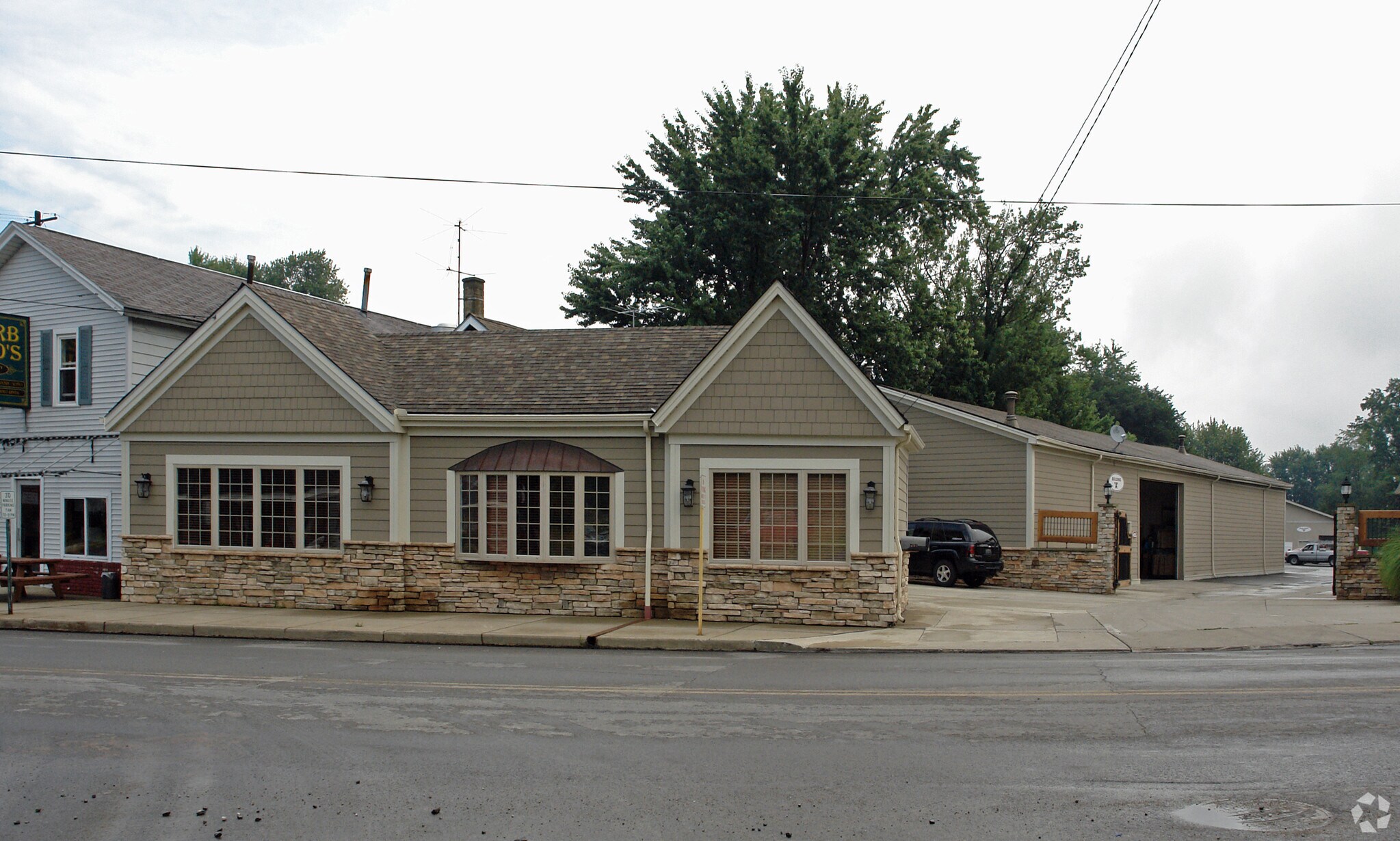 4199 Main St, Perry, OH for Sale