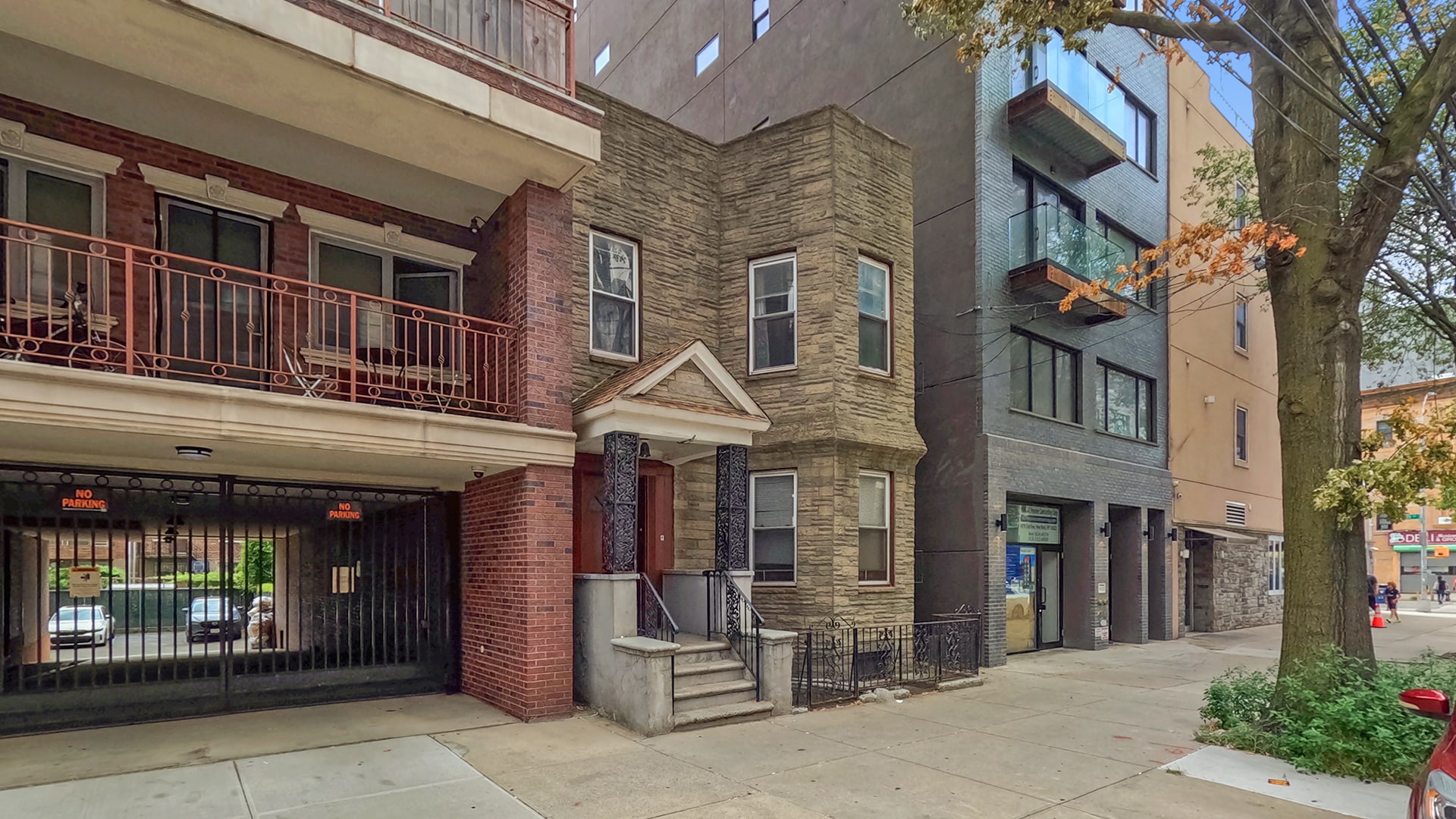 21-12 31st ave, Astoria, NY for Sale