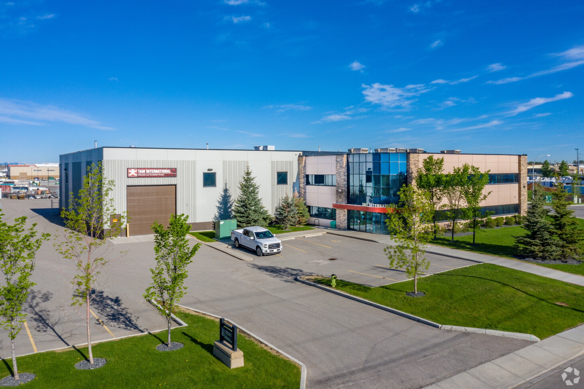 10341 50th St SE, Calgary, AB for Rent