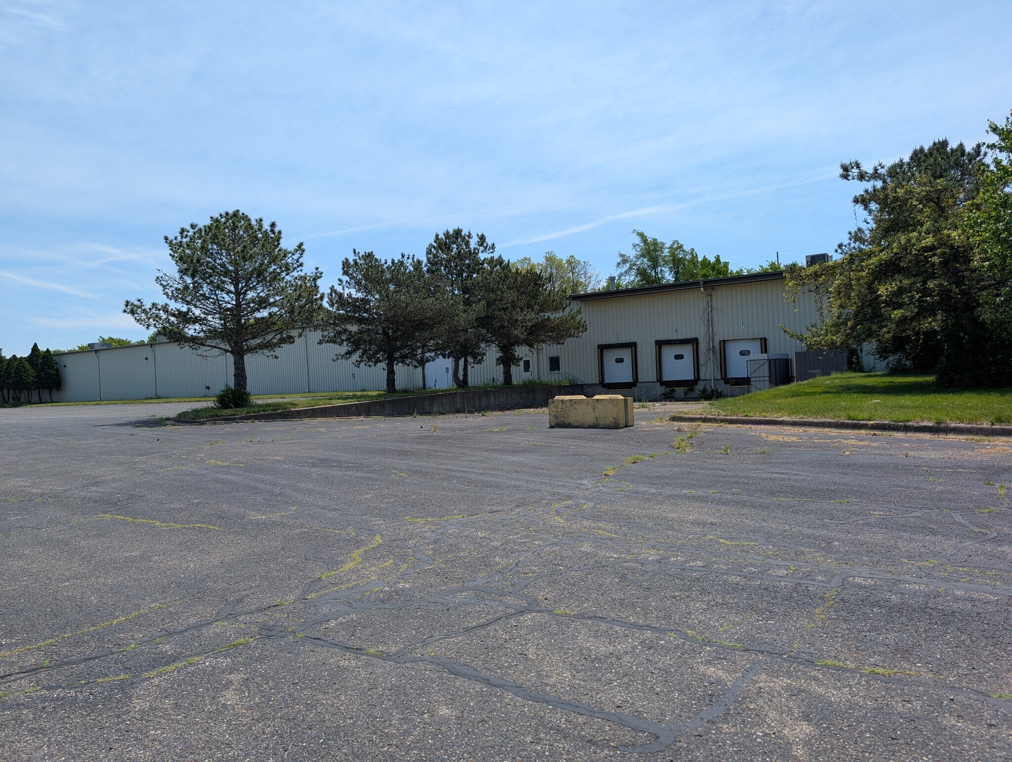 5243 Wayne Rd, Battle Creek, MI for Rent