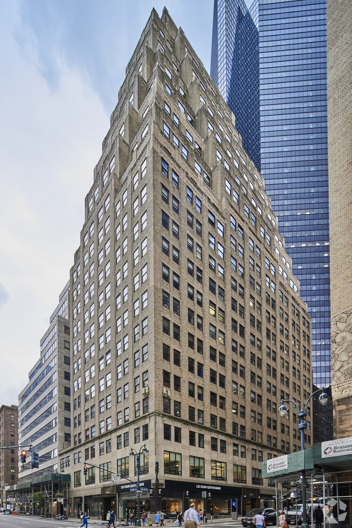 370 Lexington Ave, New York, NY for Rent