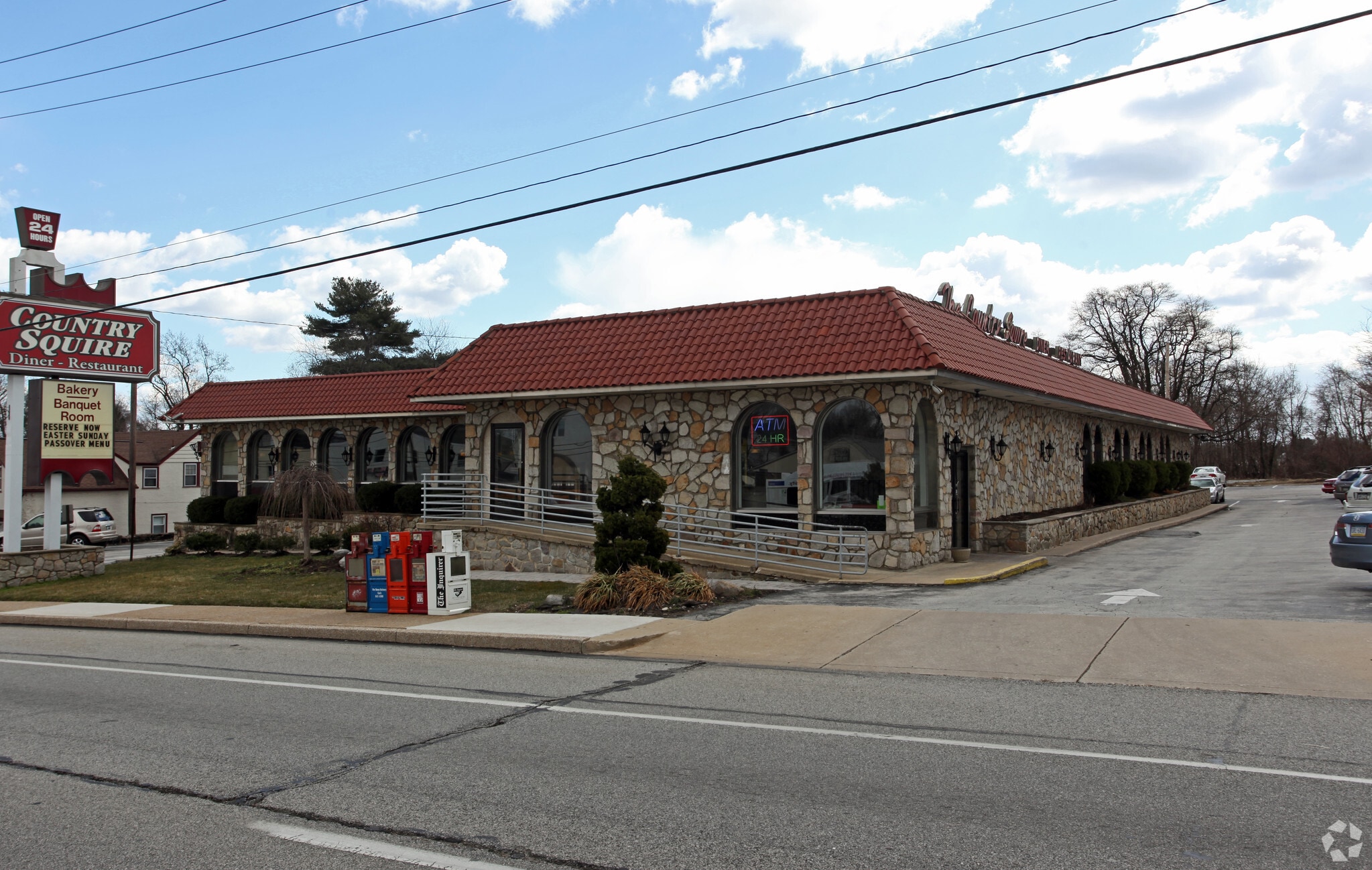 2560 W West Chester Pike, Broomall, PA for Rent