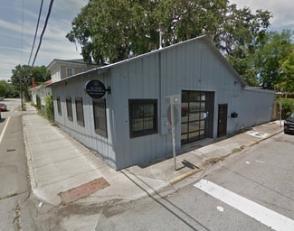 Savannah, GA Retail - 25 E Maupas Ave