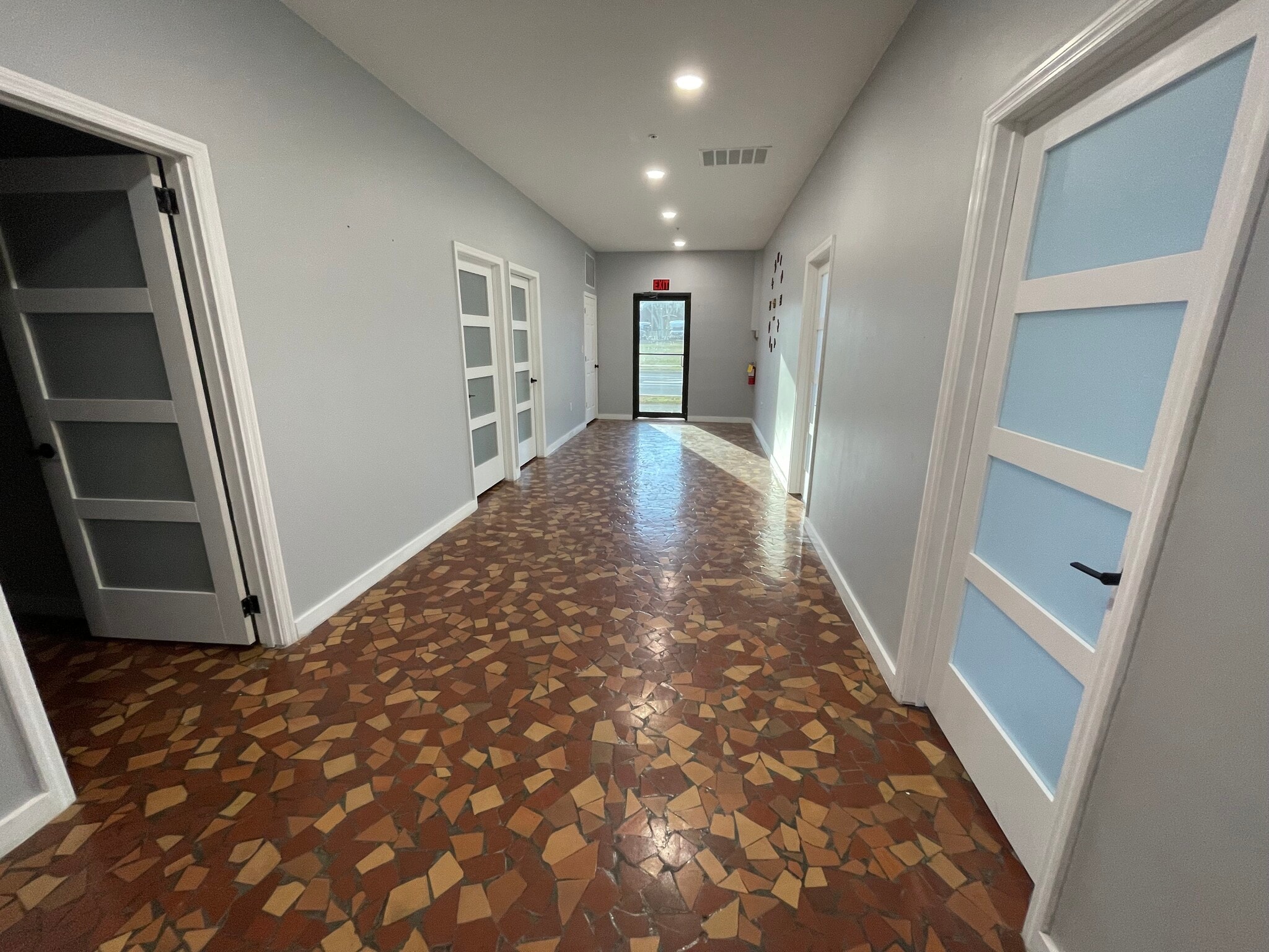 201 E Main St, Leesburg, FL for Rent
