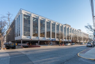 Great Neck, NY Office/Medical - 98 Cuttermill Rd