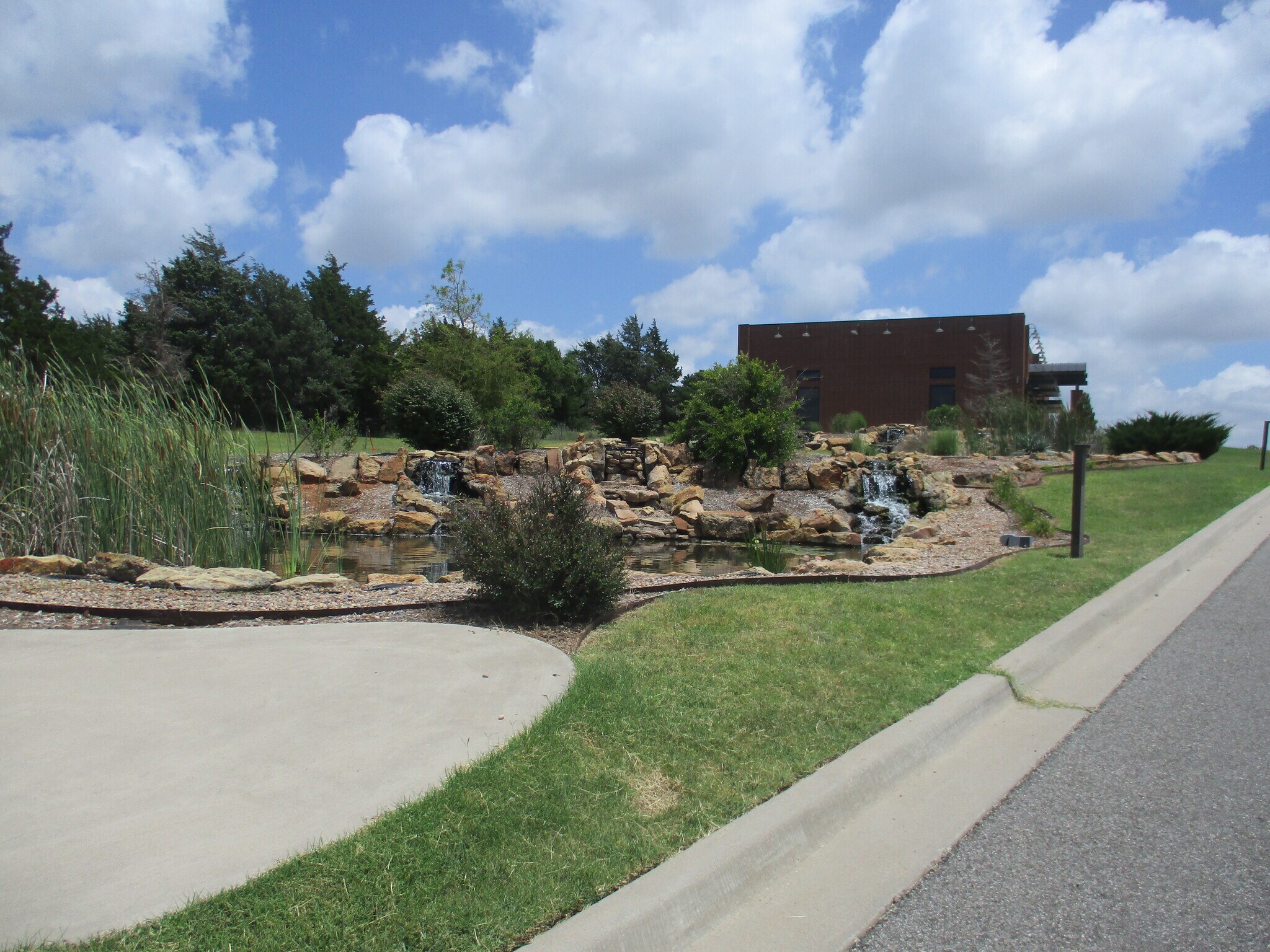 1038 Airport Rd, Weatherford, OK for Sale