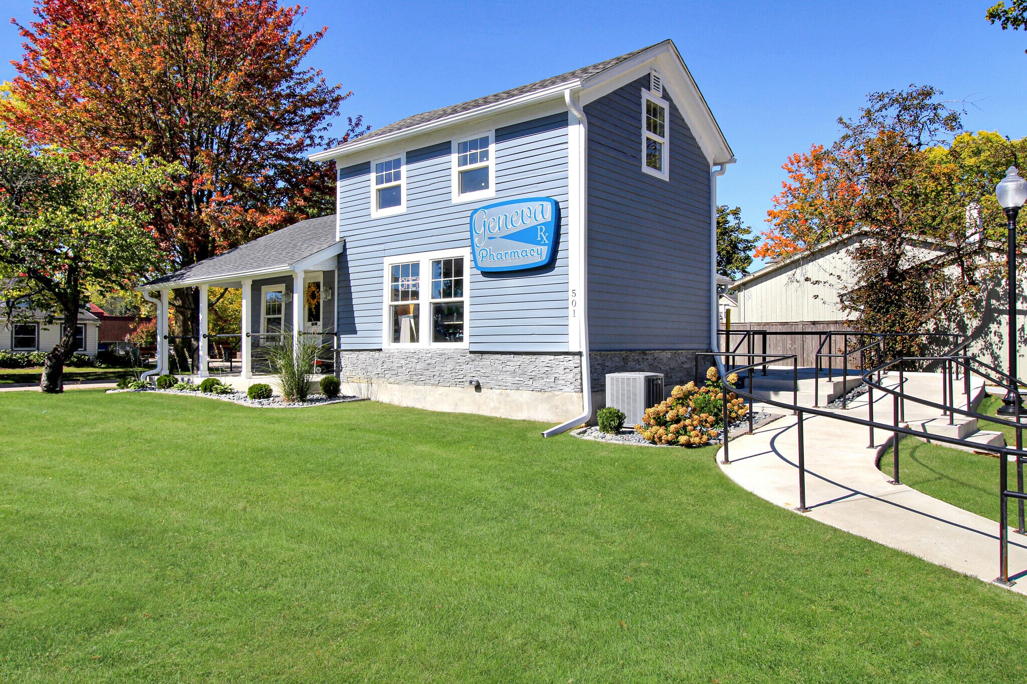 501 E State St Geneva, IL 60134 Retail Property for Sale on