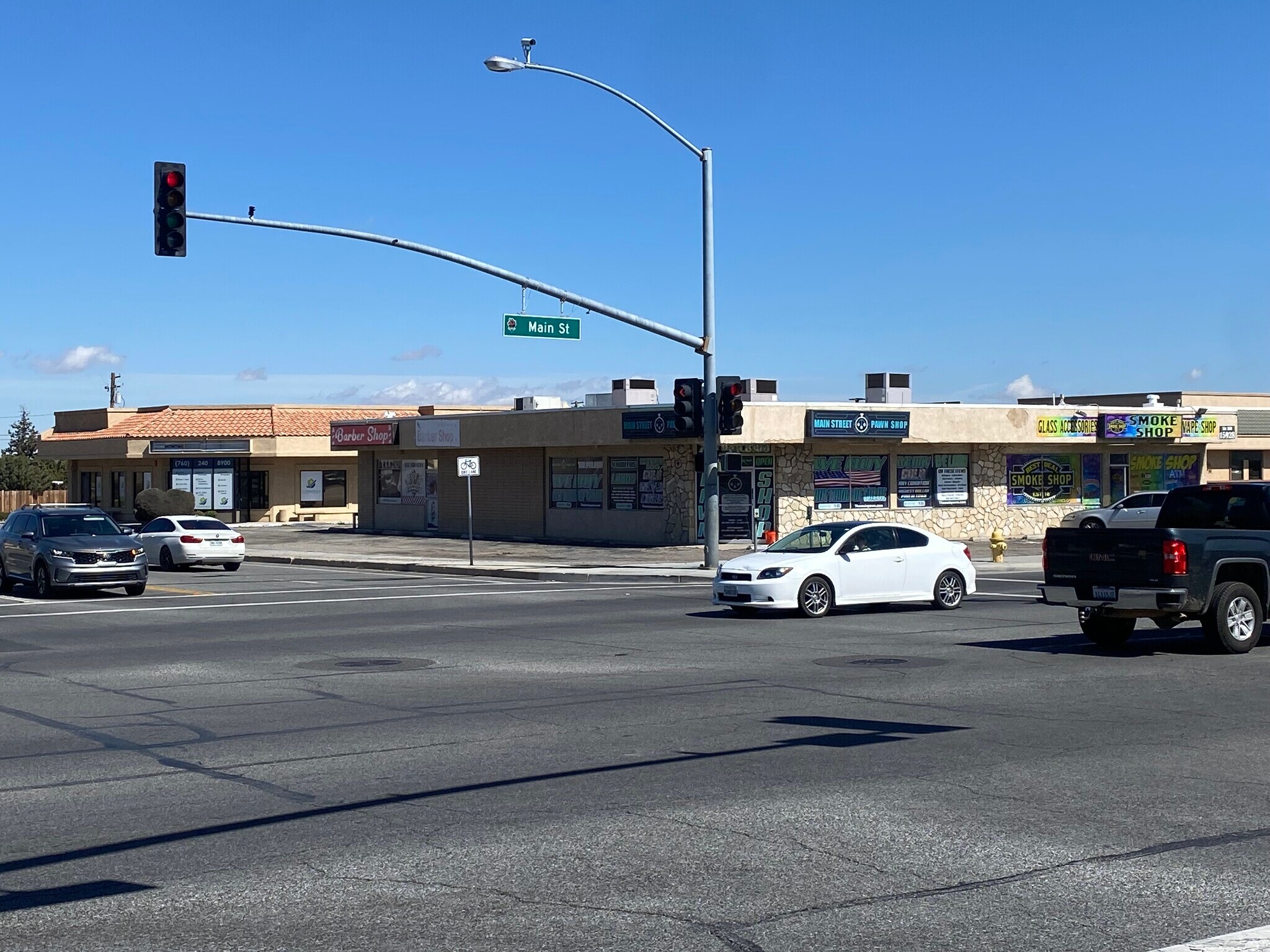 15928 Main St, Hesperia, CA for Rent