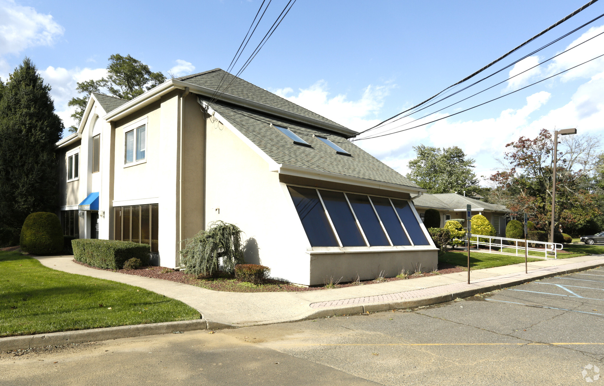 1323 Rt 34 N, Aberdeen, NJ for Rent