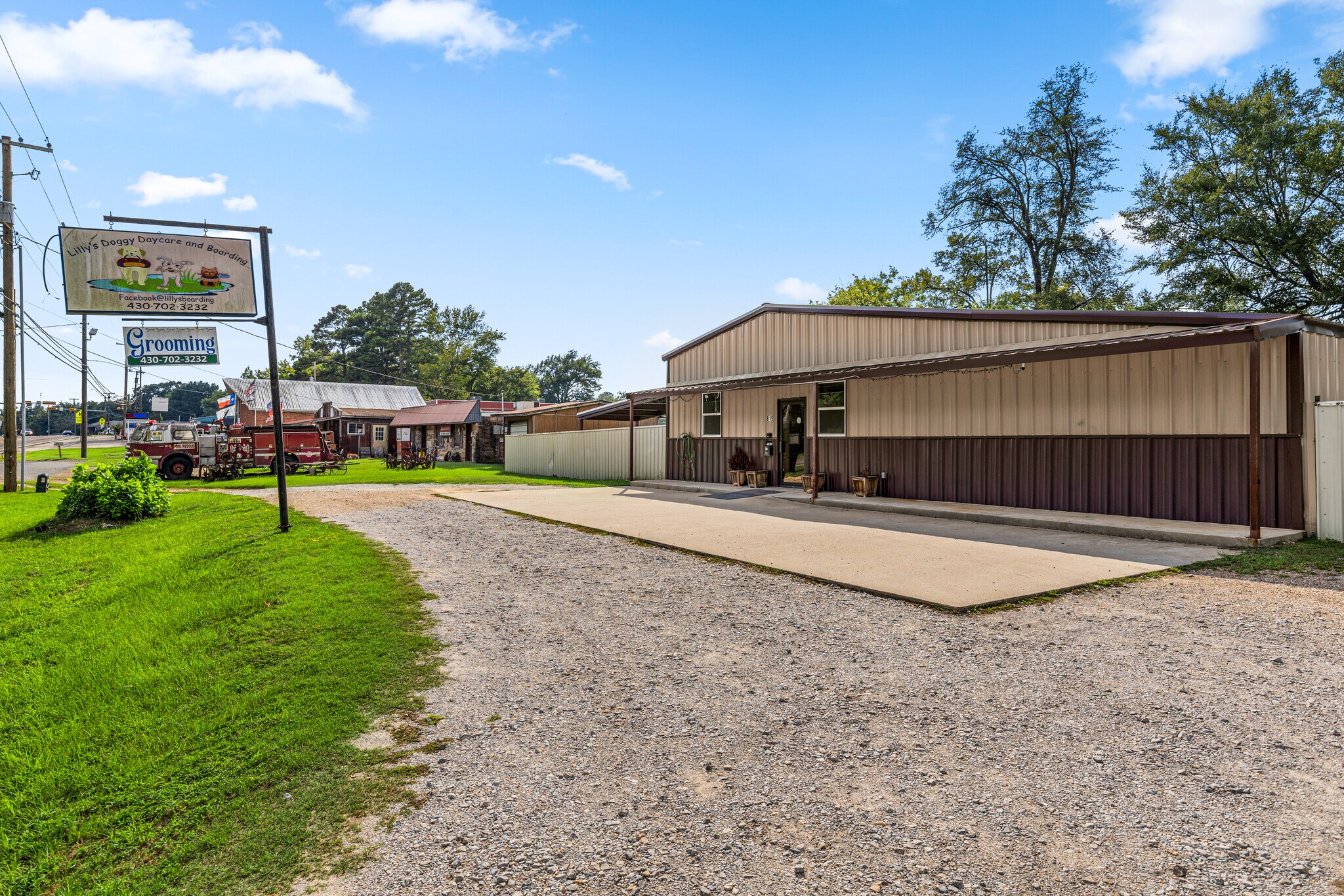 819 N Main St, Gladewater, TX for Sale