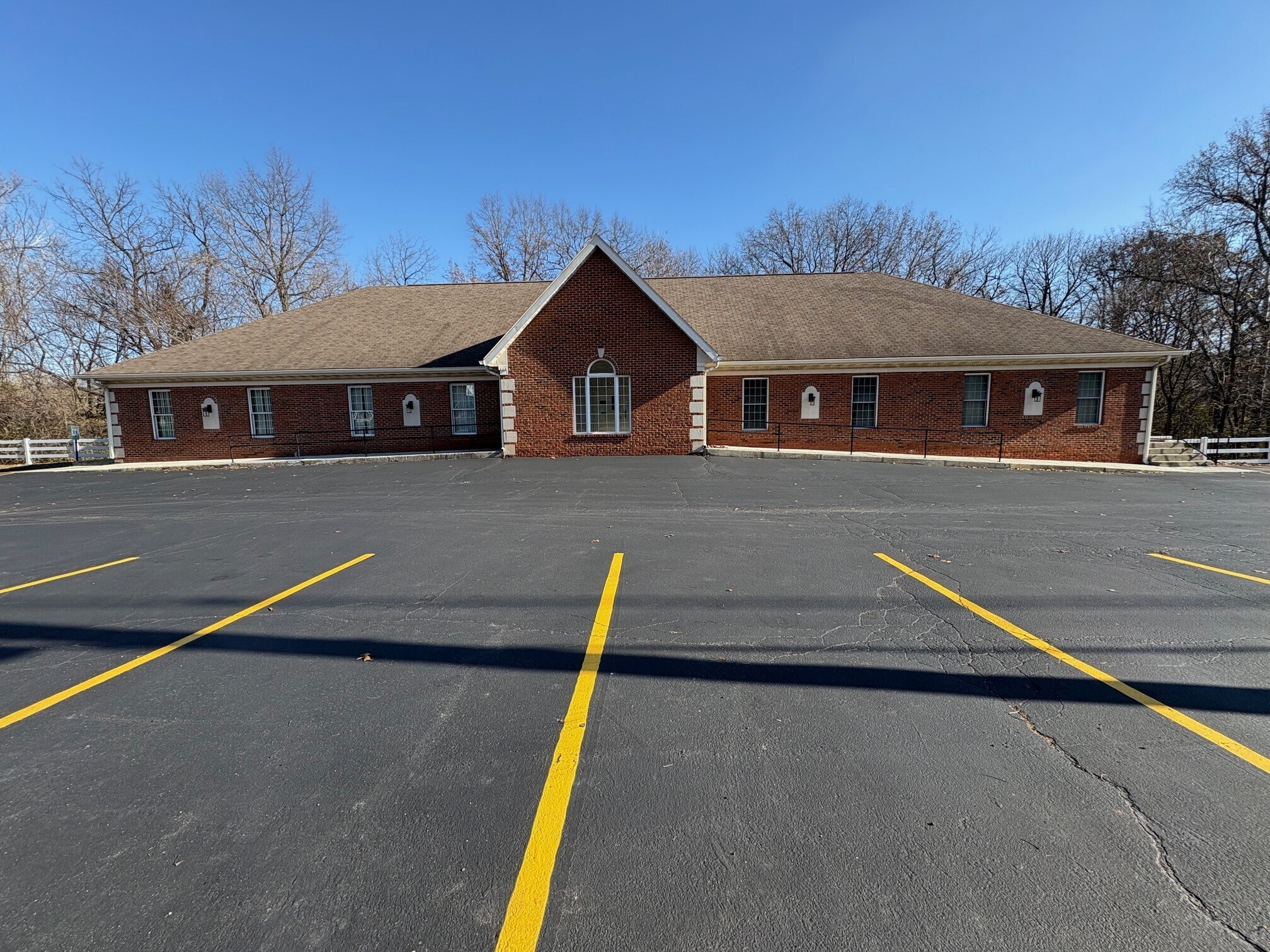 3890 N Illinois St, Swansea, IL for Rent