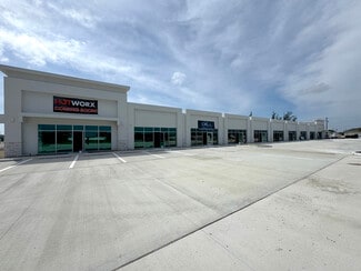 Cape Coral, FL Office/Retail - 122 Chiquita S Blvd