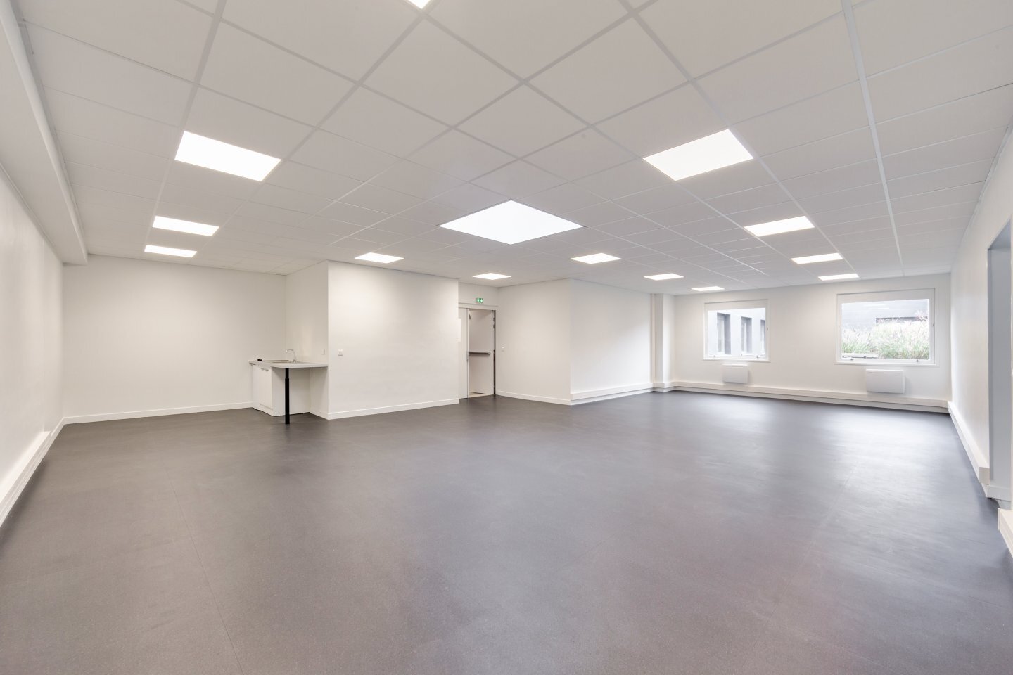 , Verrières-le-Buisson, ESS for Rent