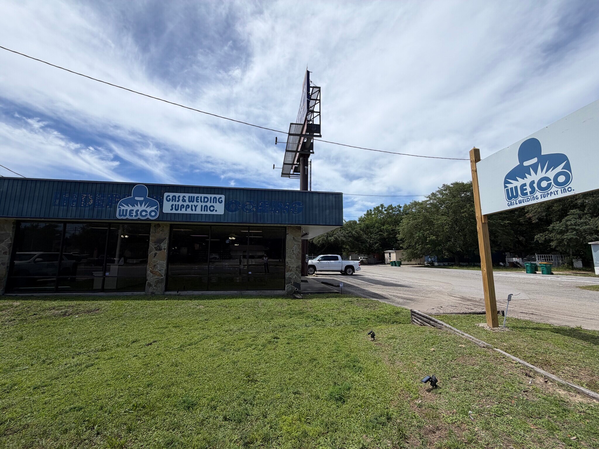 431 Racetrack Rd Nw, Fort Walton Beach, FL for Sale