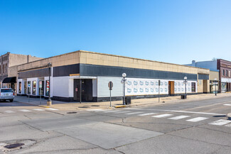 Perry, IA Storefront - 1208 Willis Ave