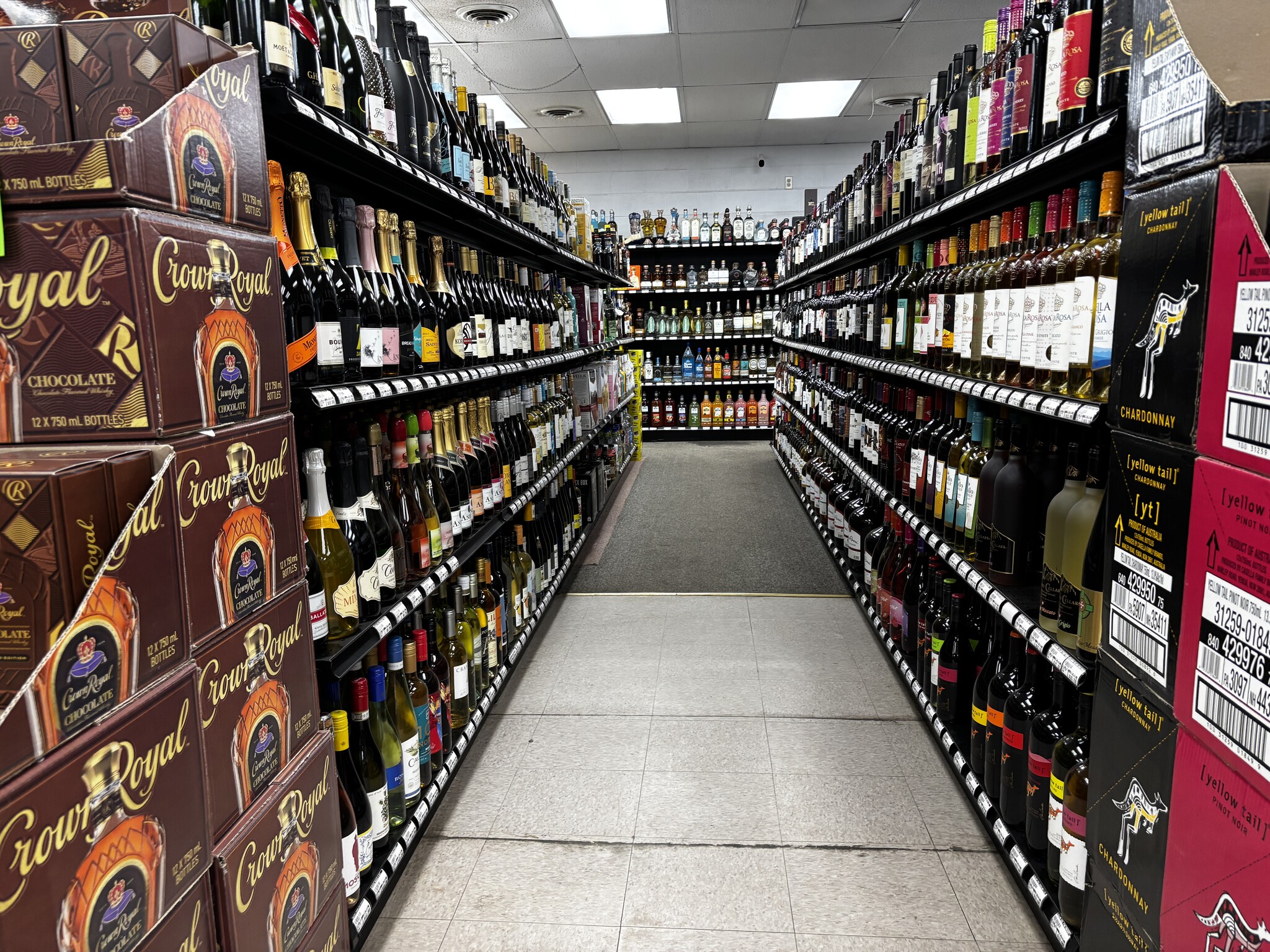 529 Iris Dr, Sterling, CO for Sale