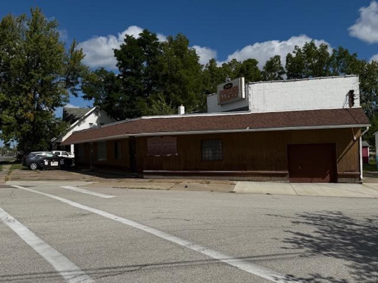 501 Lake Ave, Elyria, OH for Sale