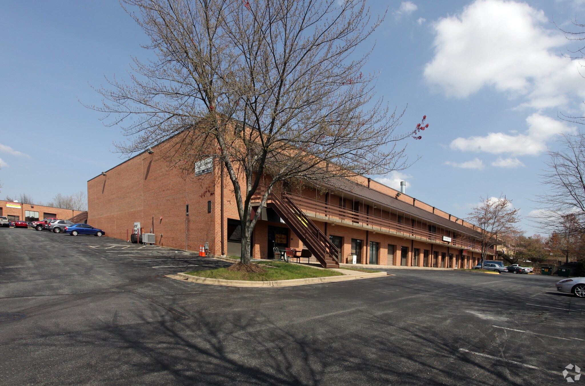 7901-7905 Cessna Ave, Gaithersburg, MD for Rent