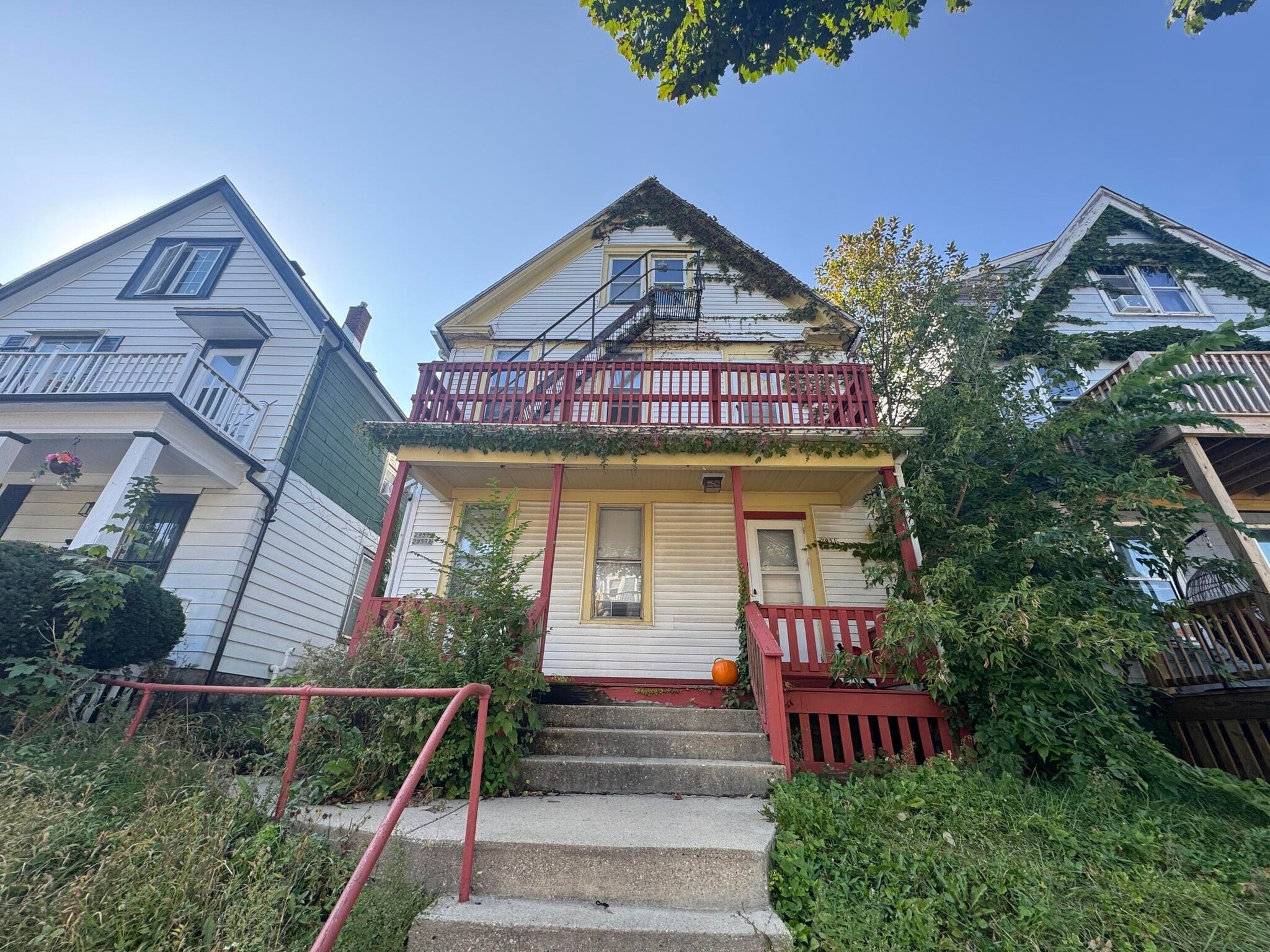 2951 N Fratney St, Milwaukee, WI for Sale