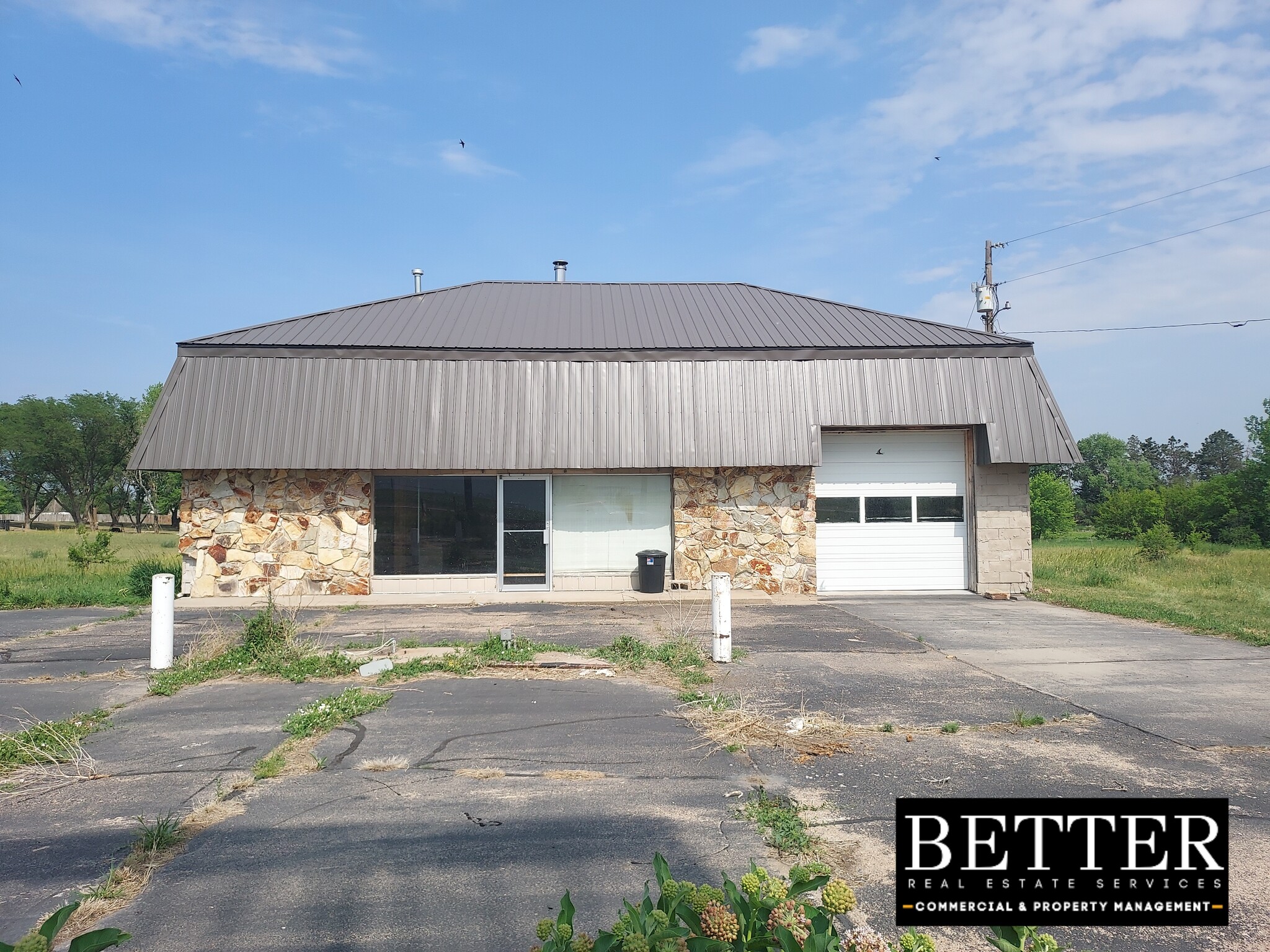 913 Road B, Henderson, NE for Sale