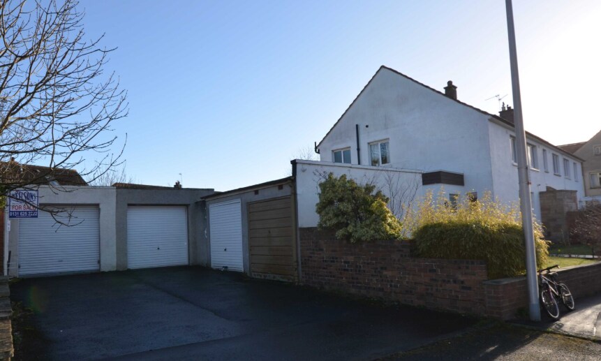 94 Turnhouse Rd, Edinburgh, EDH for Sale