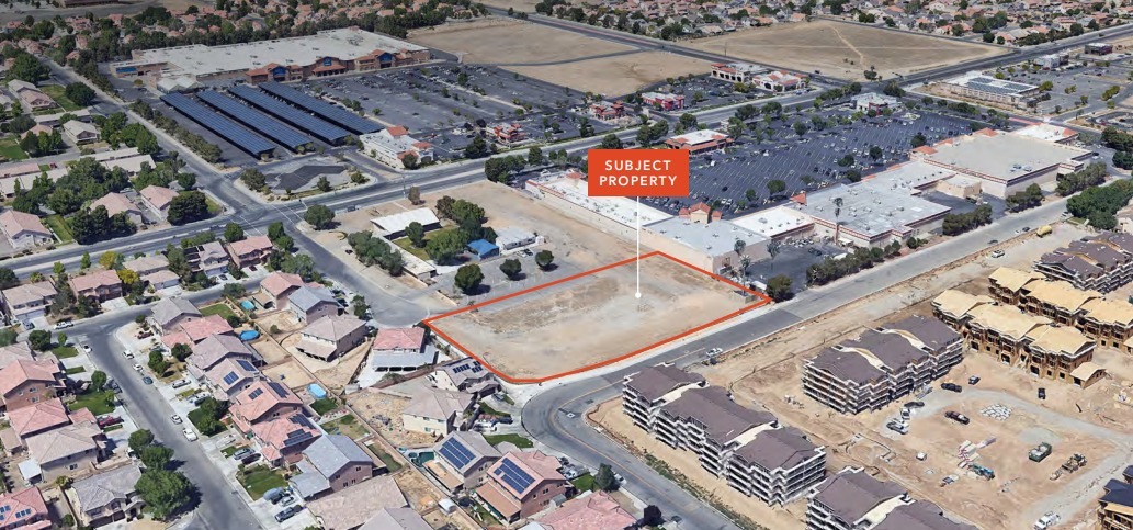 1702 E Avenue J, Lancaster, CA for Sale