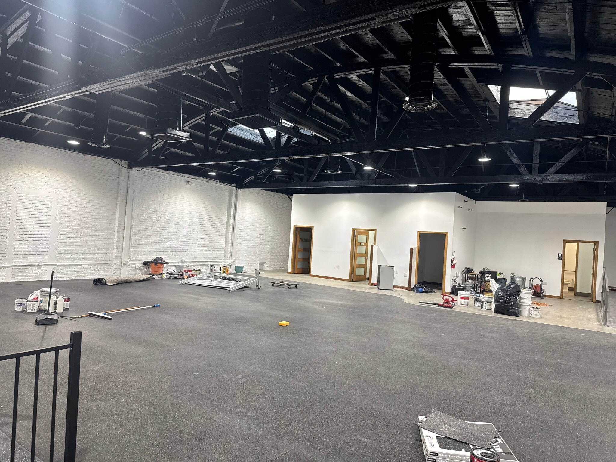 7624-7626 Santa Monica Blvd, West Hollywood, CA for Rent