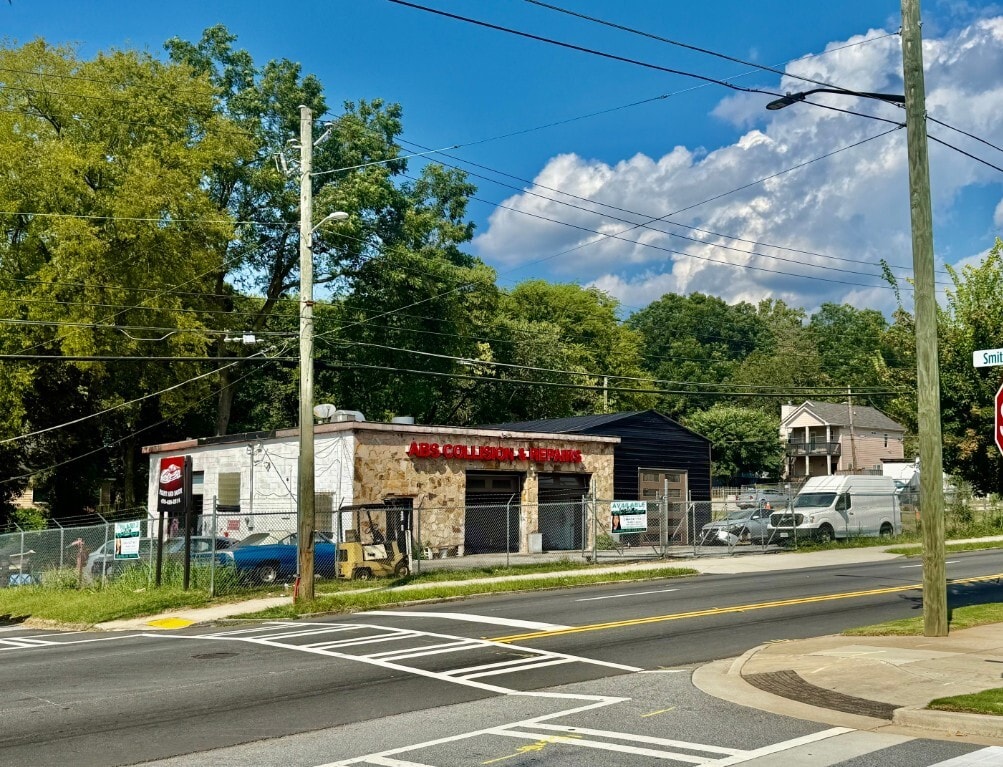 385 SE University Ave, Atlanta, GA for Sale