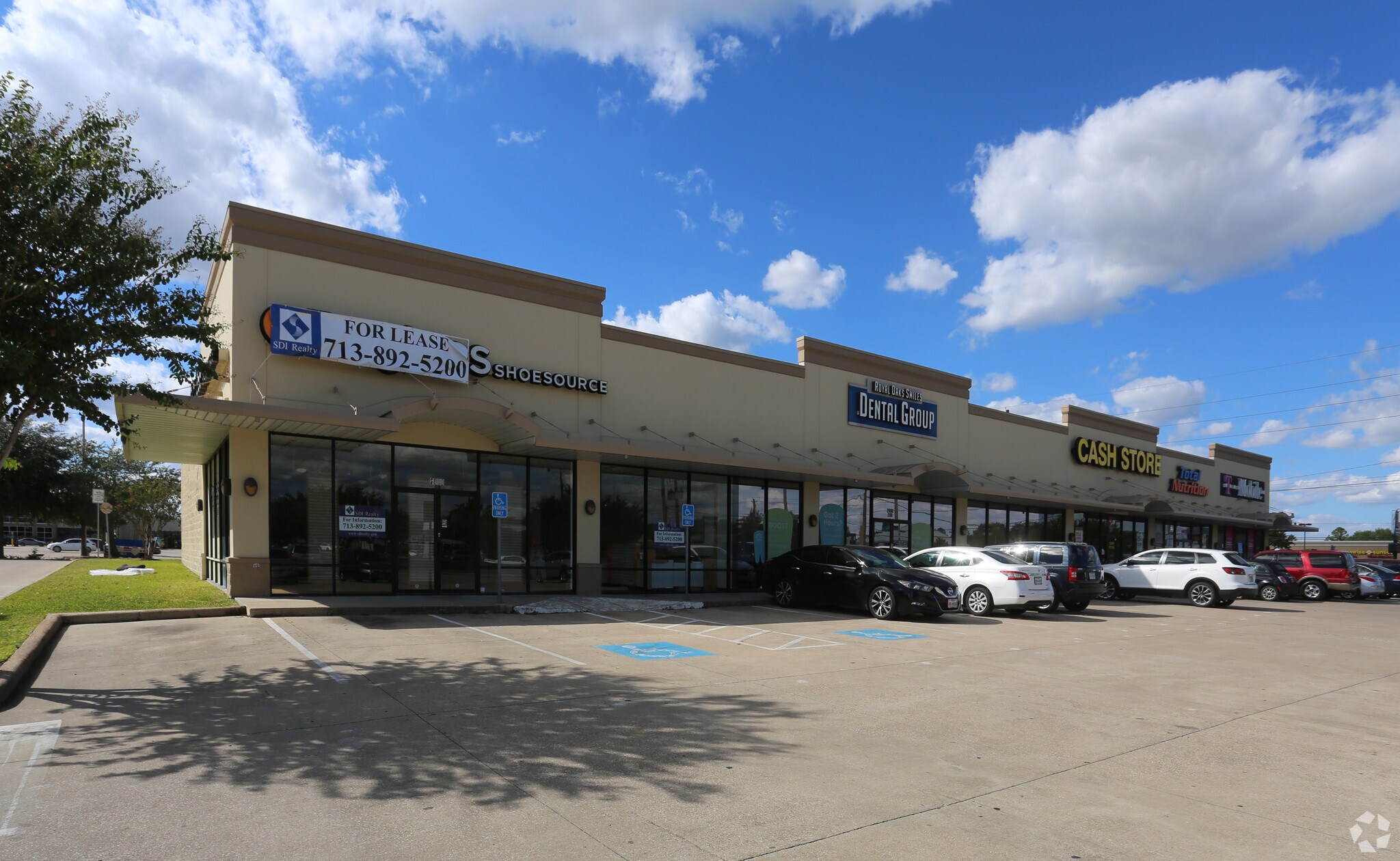 2600 Kirkwood Dr, Houston, TX for Rent