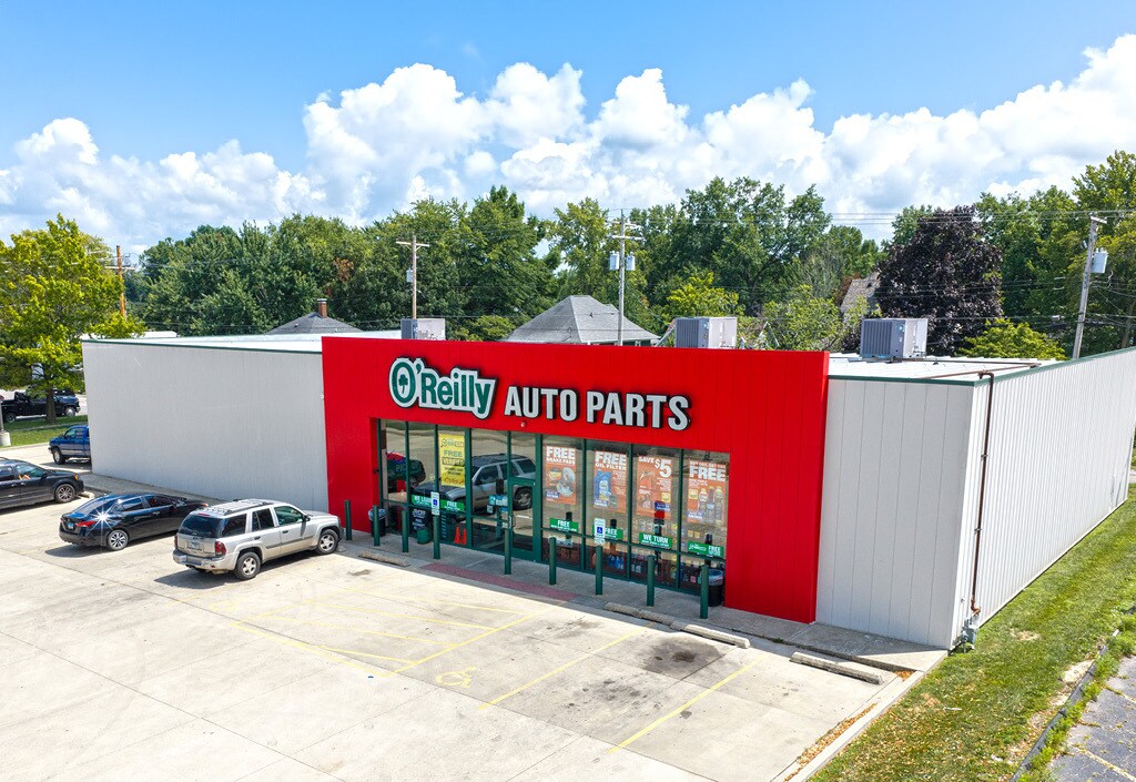 701 Charleston Ave, Mattoon, IL for Sale