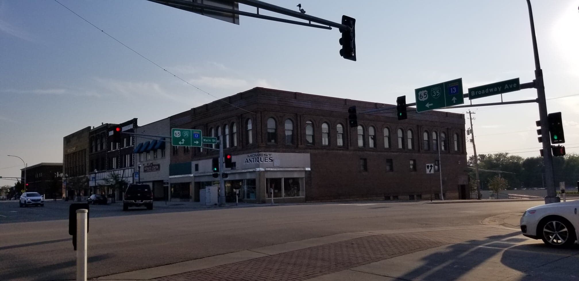 302 S Broadway Ave, Albert Lea, MN for Sale