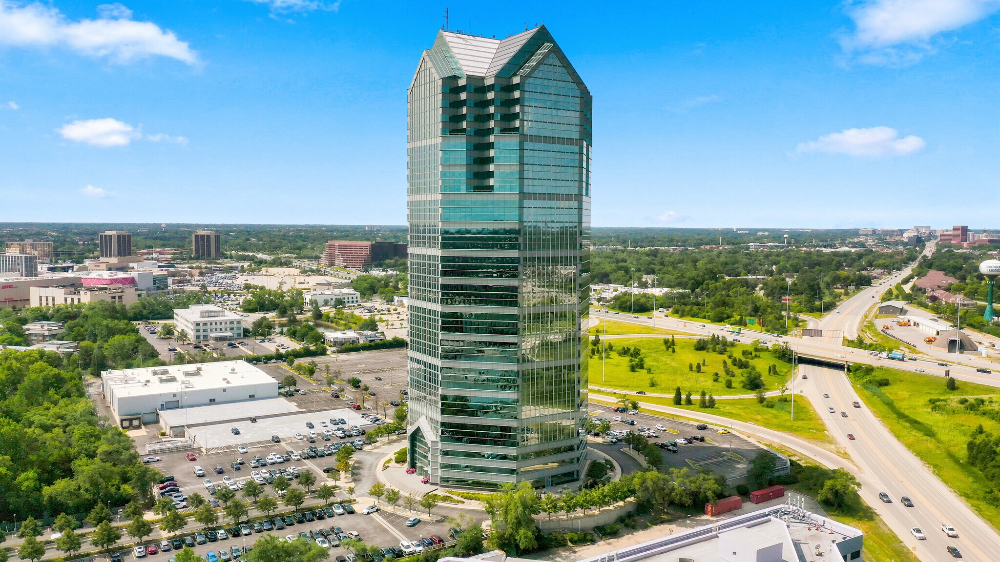 1 Tower Ln, Oakbrook Terrace, IL for Rent