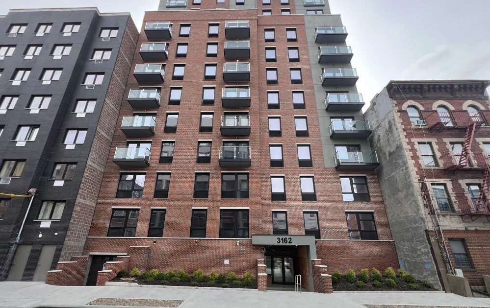 3162 Villa Ave, Bronx, NY for Sale