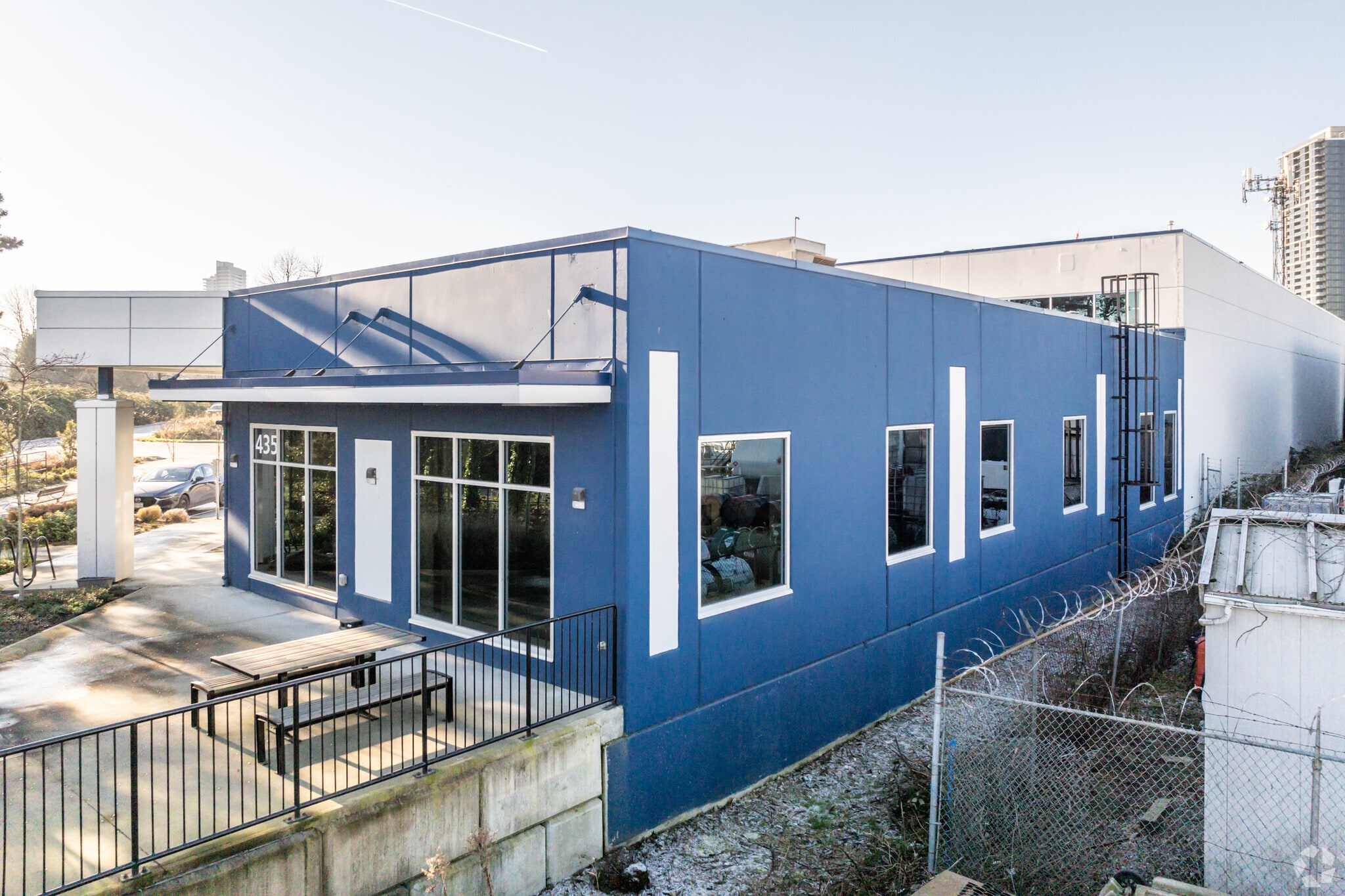 435 Canfor Av, New Westminster, BC for Rent